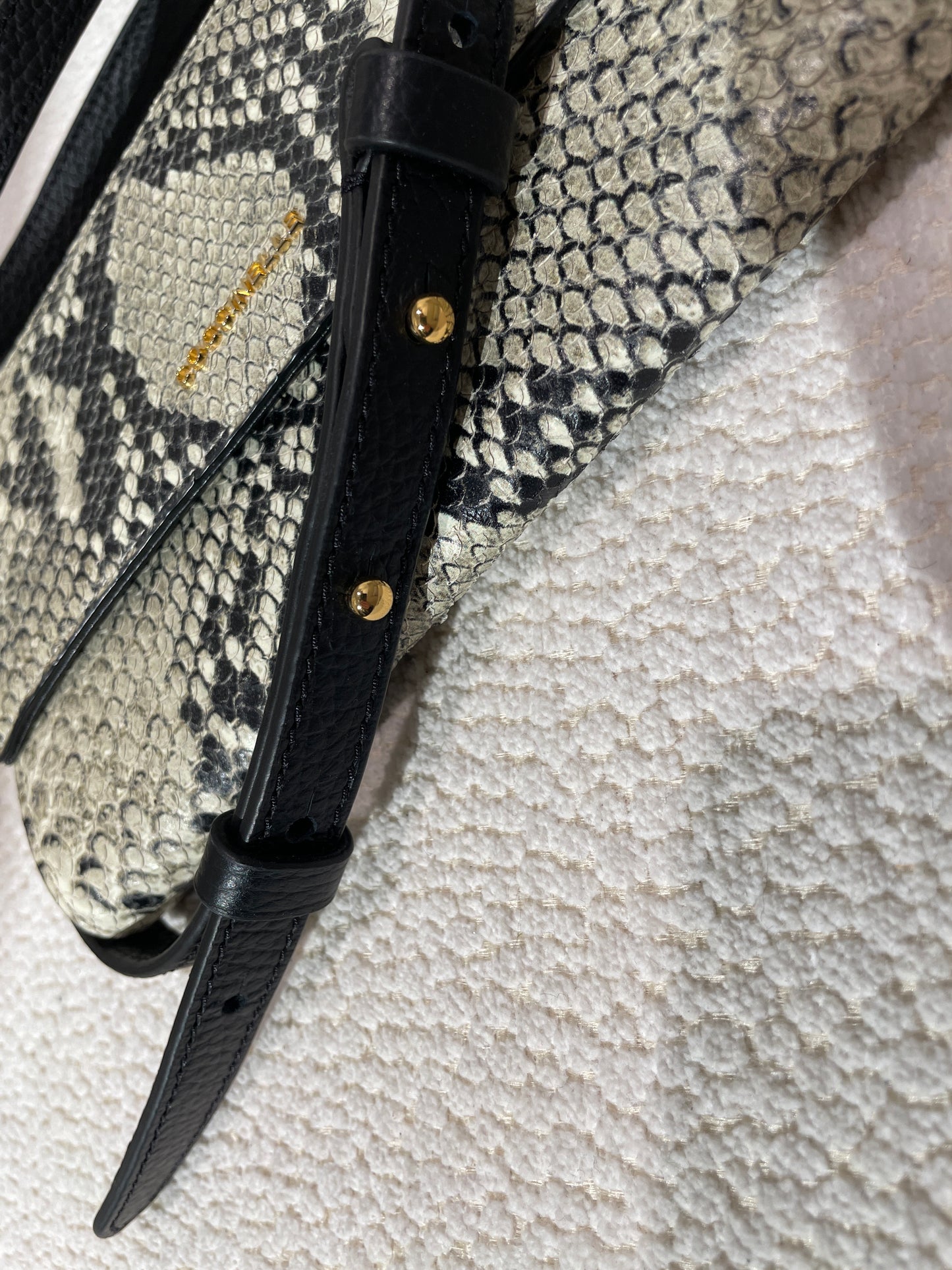 Coccinelle - Python clutch / crossbody