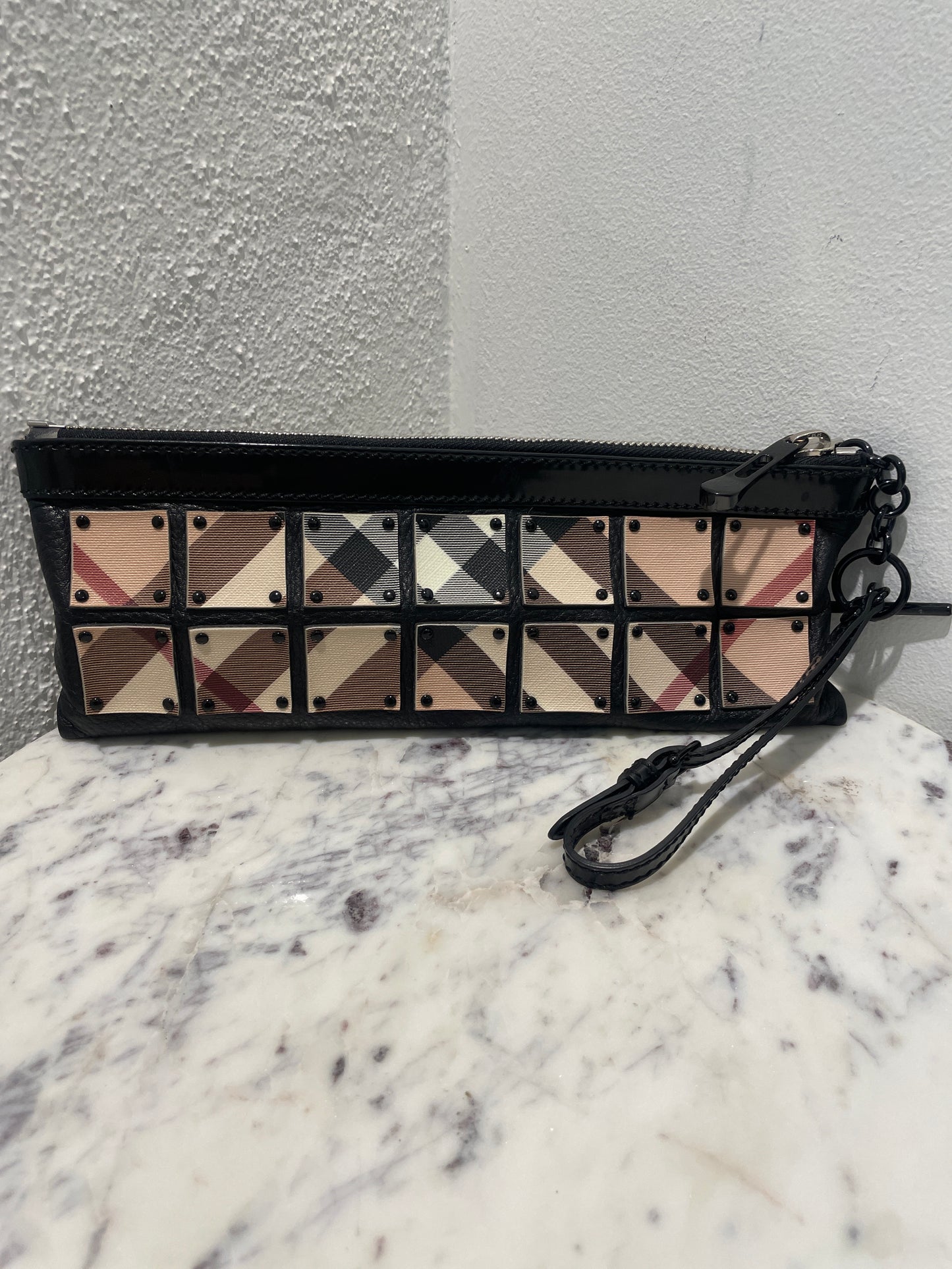 Burberry Nova Plate Ashcombe Clutch