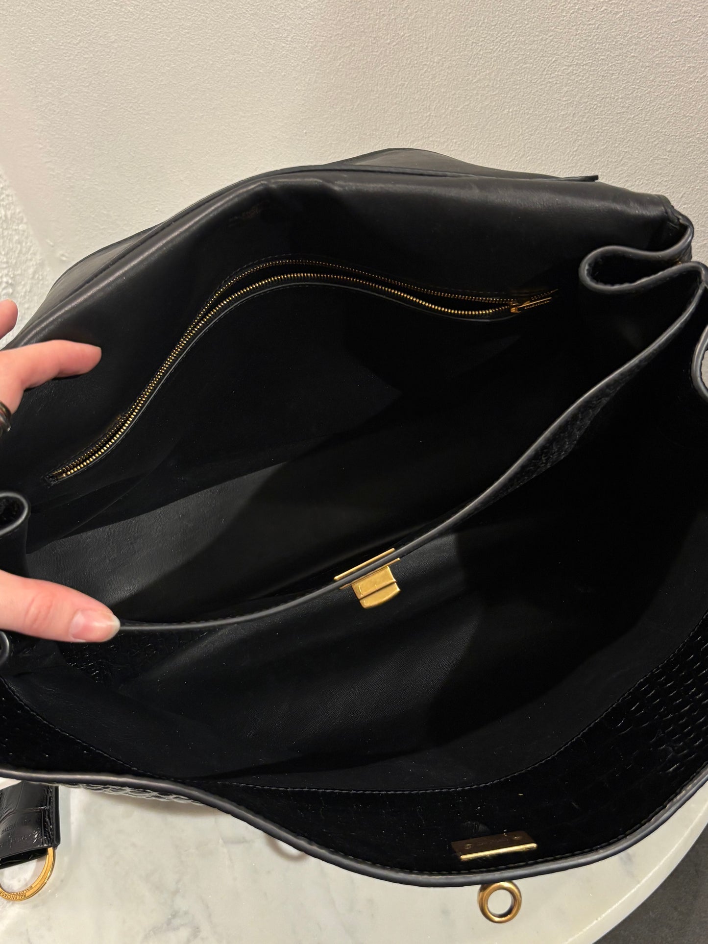 Balenciaga - Rodeo Croco Large Shoulderbag - Medinas Wardrobe