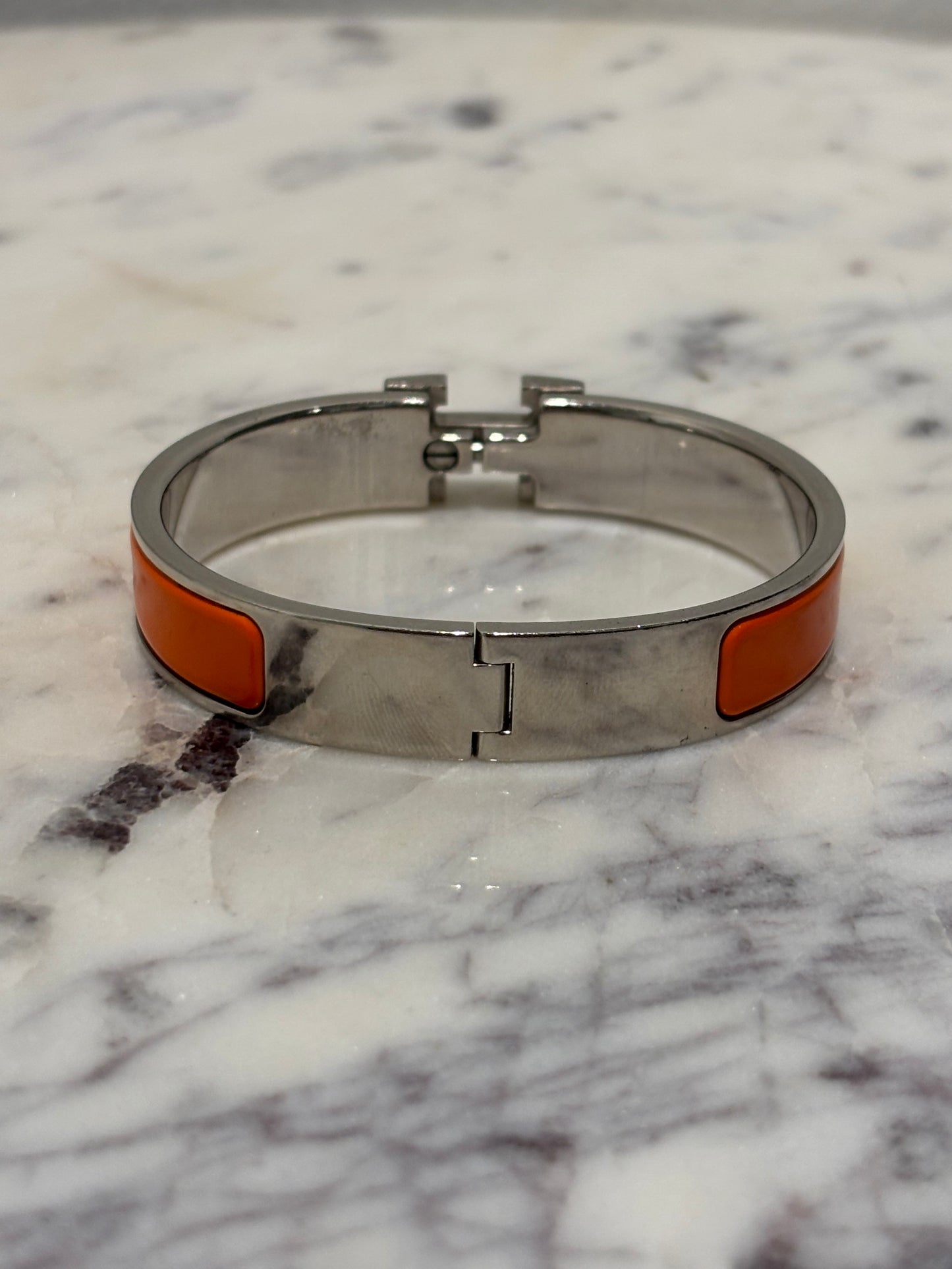 Hermés Clic H Bracelet - Orange & Silver - Size GM