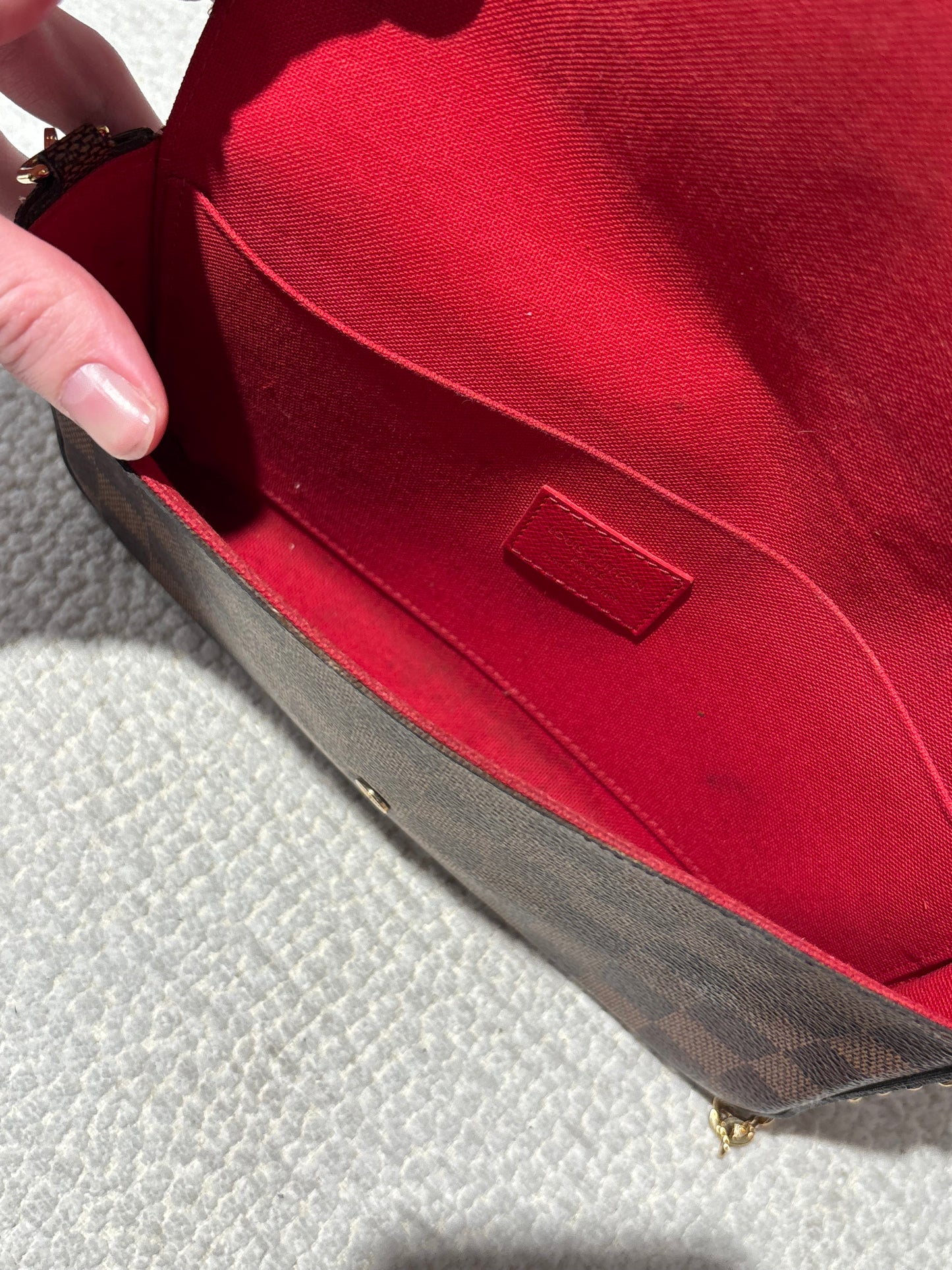 Louis Vuitton Pochette Félicie – Damier Canvas with Gold Chain