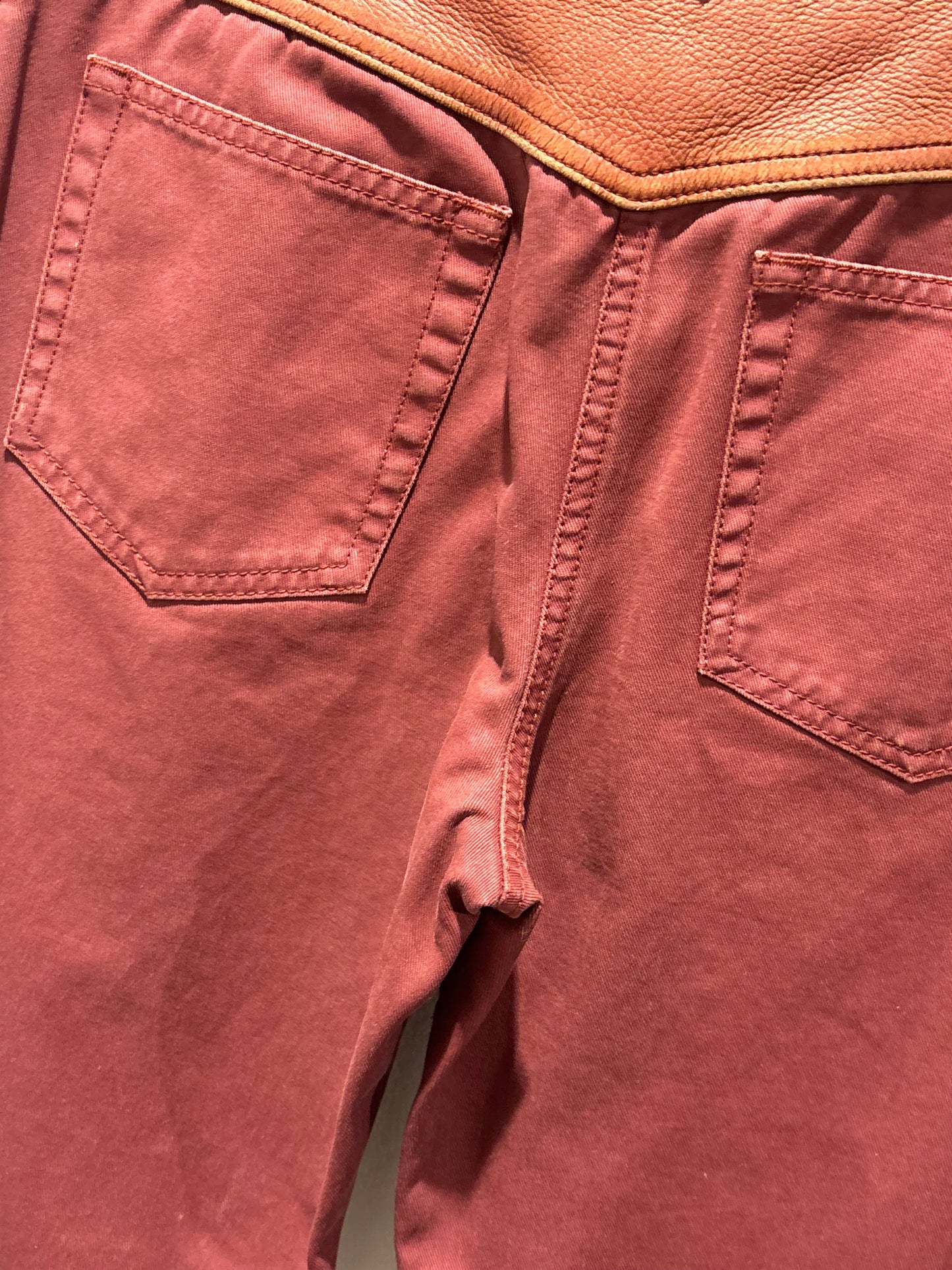 Chanel Jeans – Denim & Leather Trim in Bordeaux & Purple - EU 36
