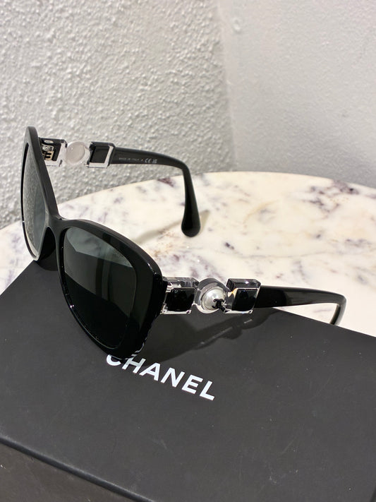 Chanel Sunglasses - Black with CC Pearl Logo