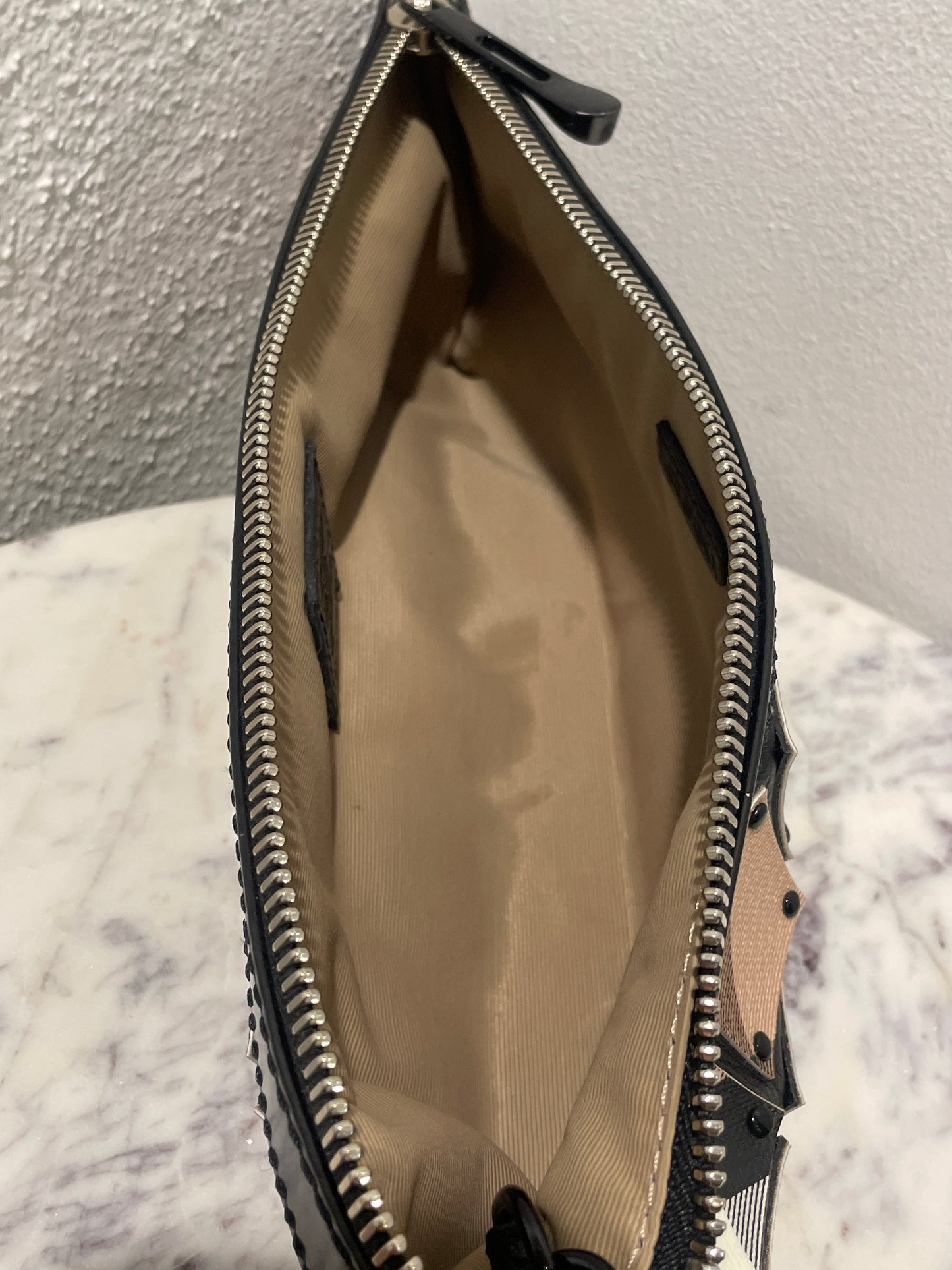 Burberry Nova Plate Ashcombe Clutch