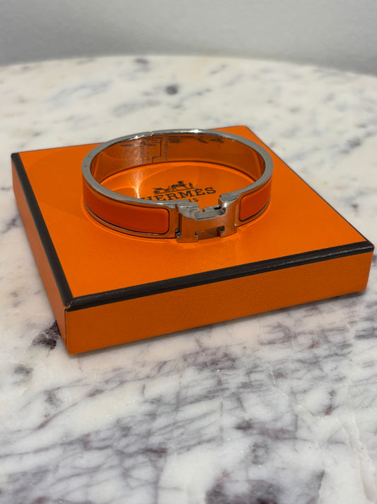 Hermés Clic H Bracelet - Orange & Silver - Size GM