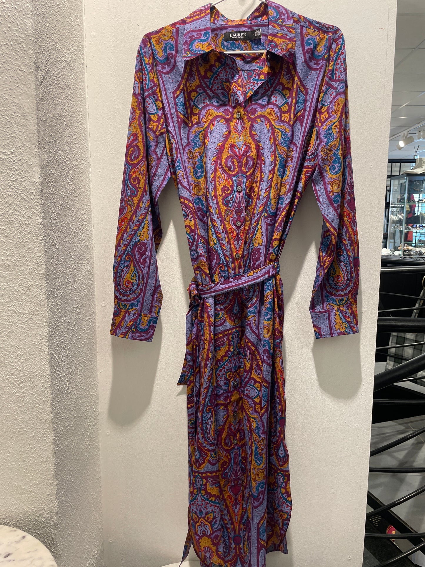 Lauren Ralph Lauren — Vibrant Paisley Print Maxi Shirt Dress with Belt - Size M