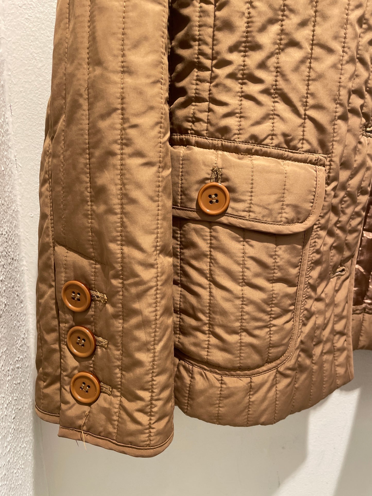 BCBGMAXAZRIA Lightweight Quilted Jacket – Camel - S