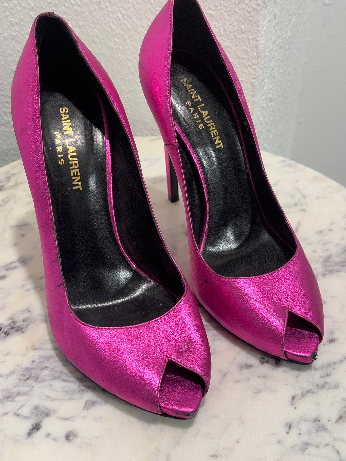 Saint Laurent Heels - Pink Metallic - 38.5 - Medinas Wardrobe
