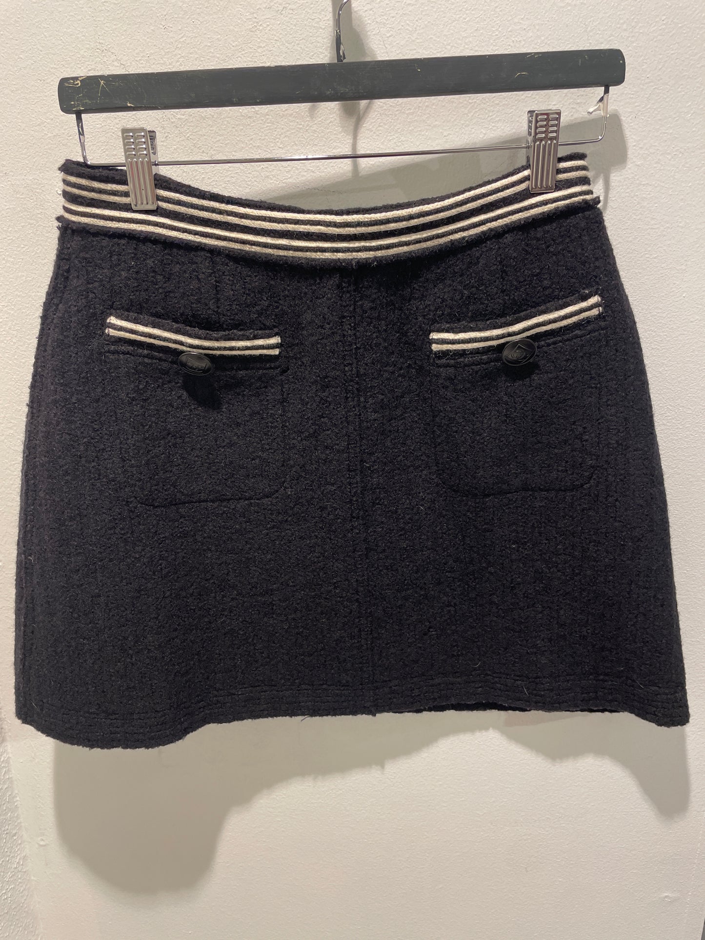 Chanel Skirt – Tweed in Black & White – EU 38 - Sport Collection