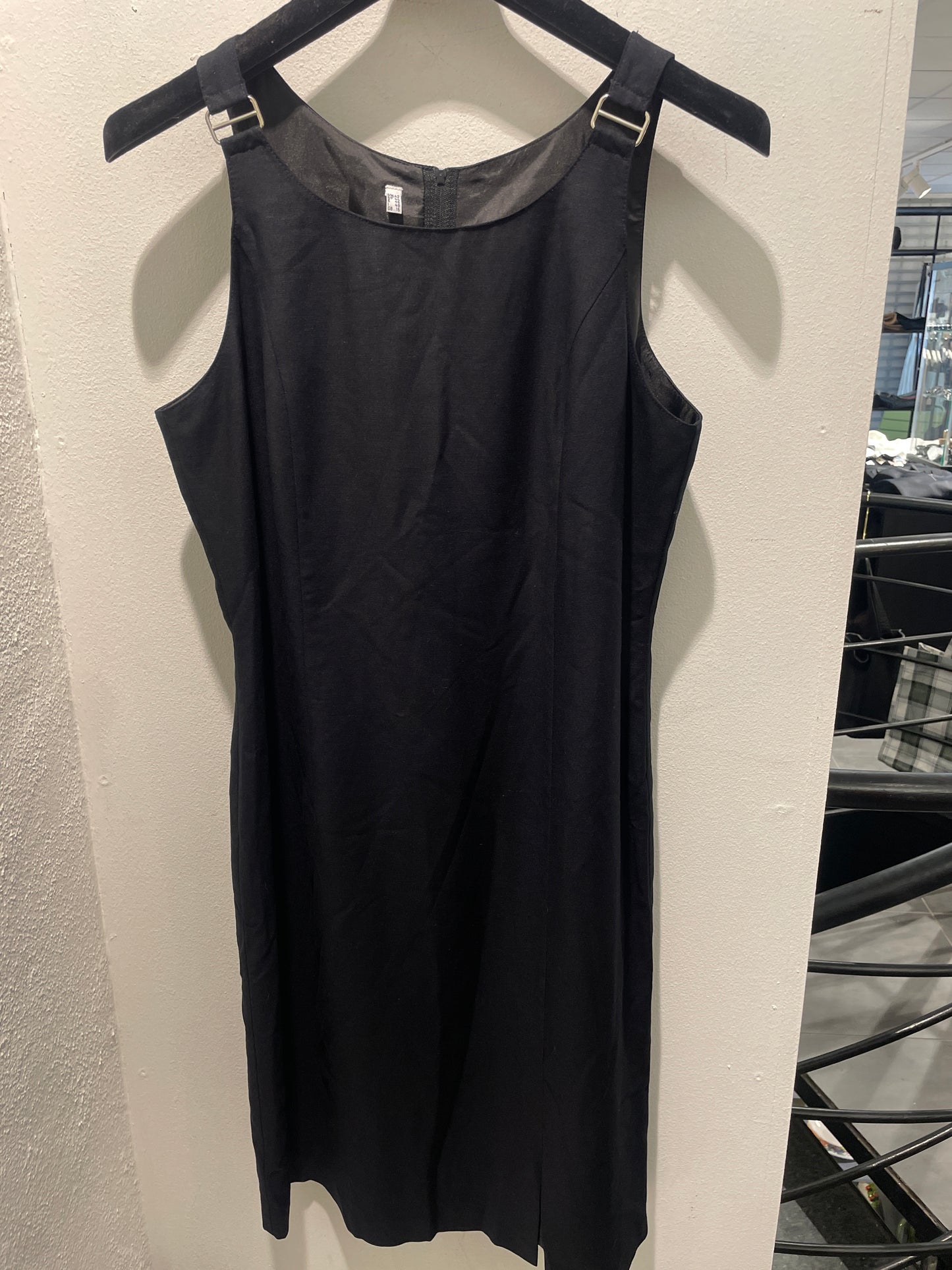 Vintage Italian Shift Dress with Metal Buckles – Size EU 40 (IT 46)