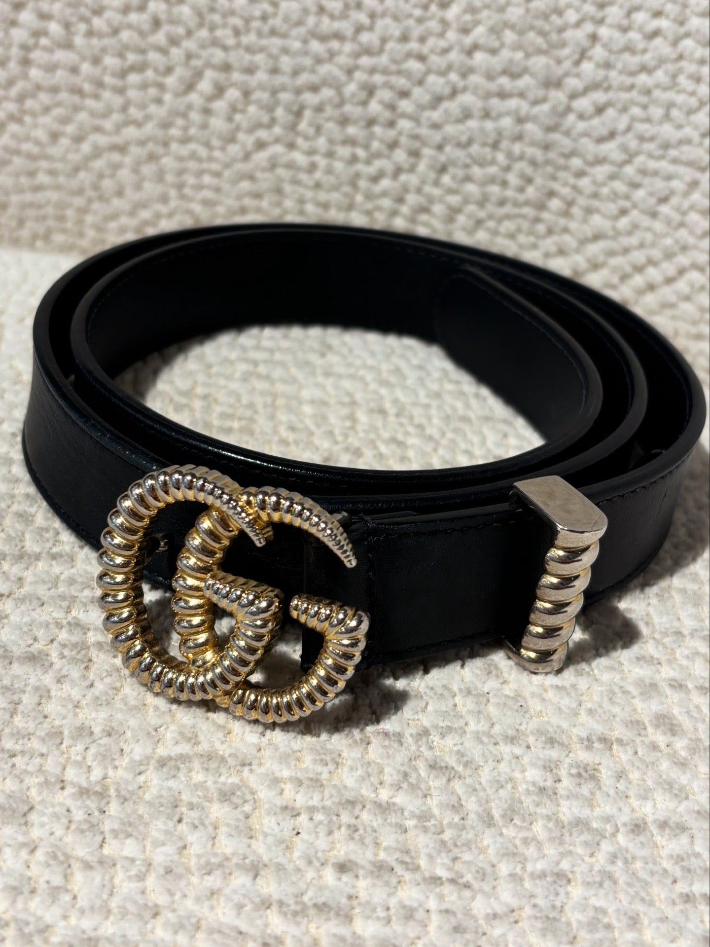 Gucci GG Slim Belt - Black with Unique Gold GG Logo - Size 80
