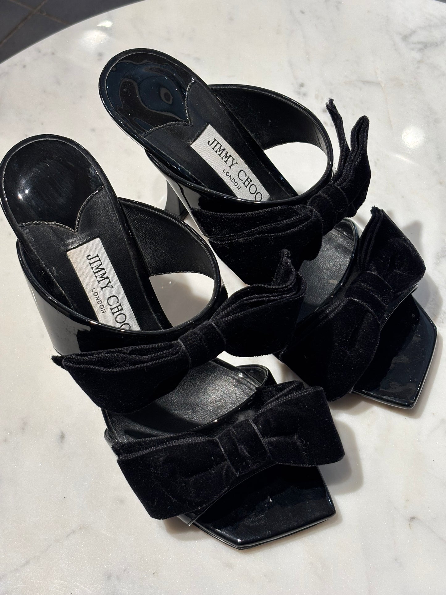 Jimmy Choo - Heeled Sandals - Bow in Black - 39 - Medina’s Wardrobe