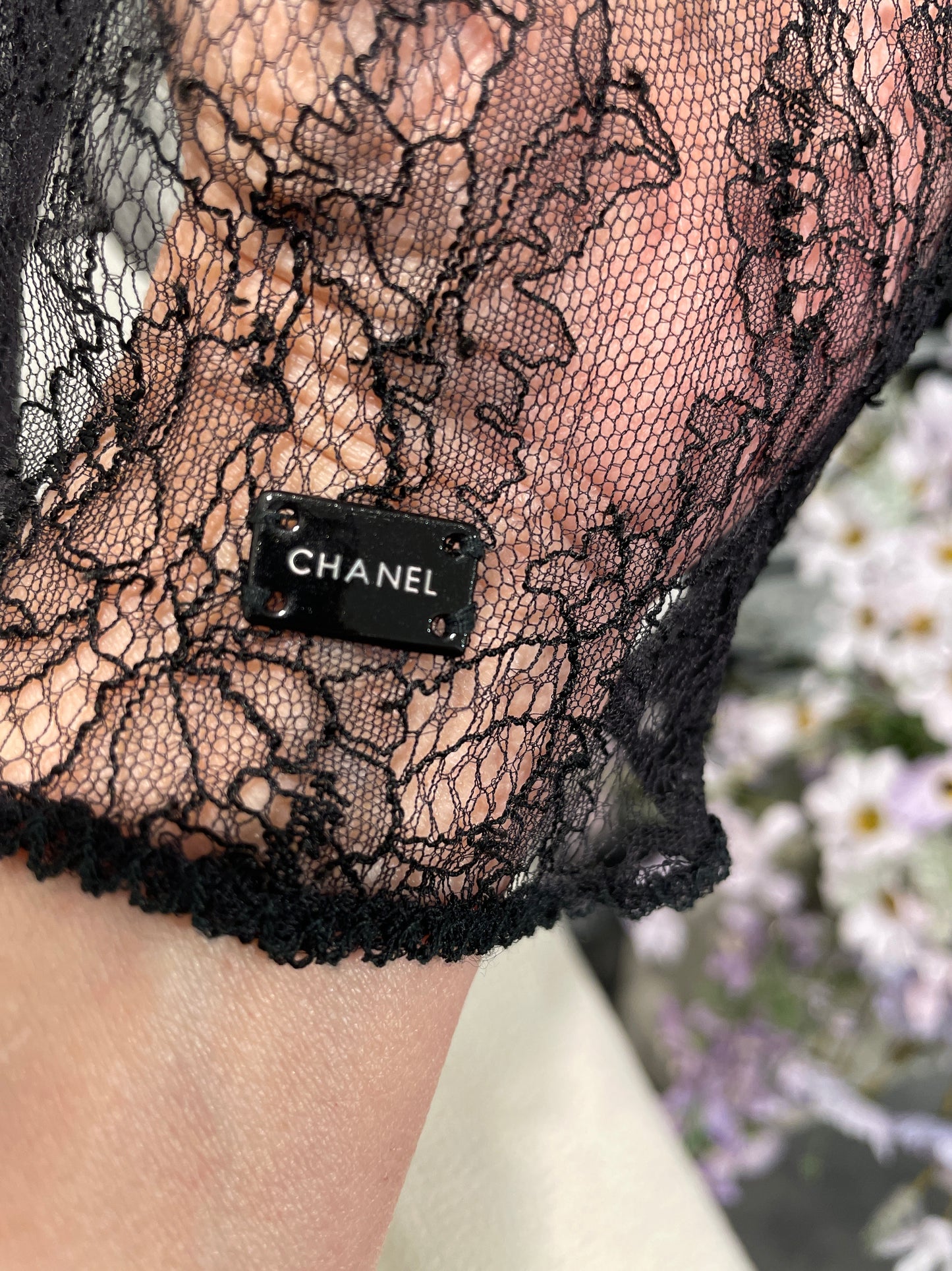 Chanel Top – Lace with Camelia – EU38