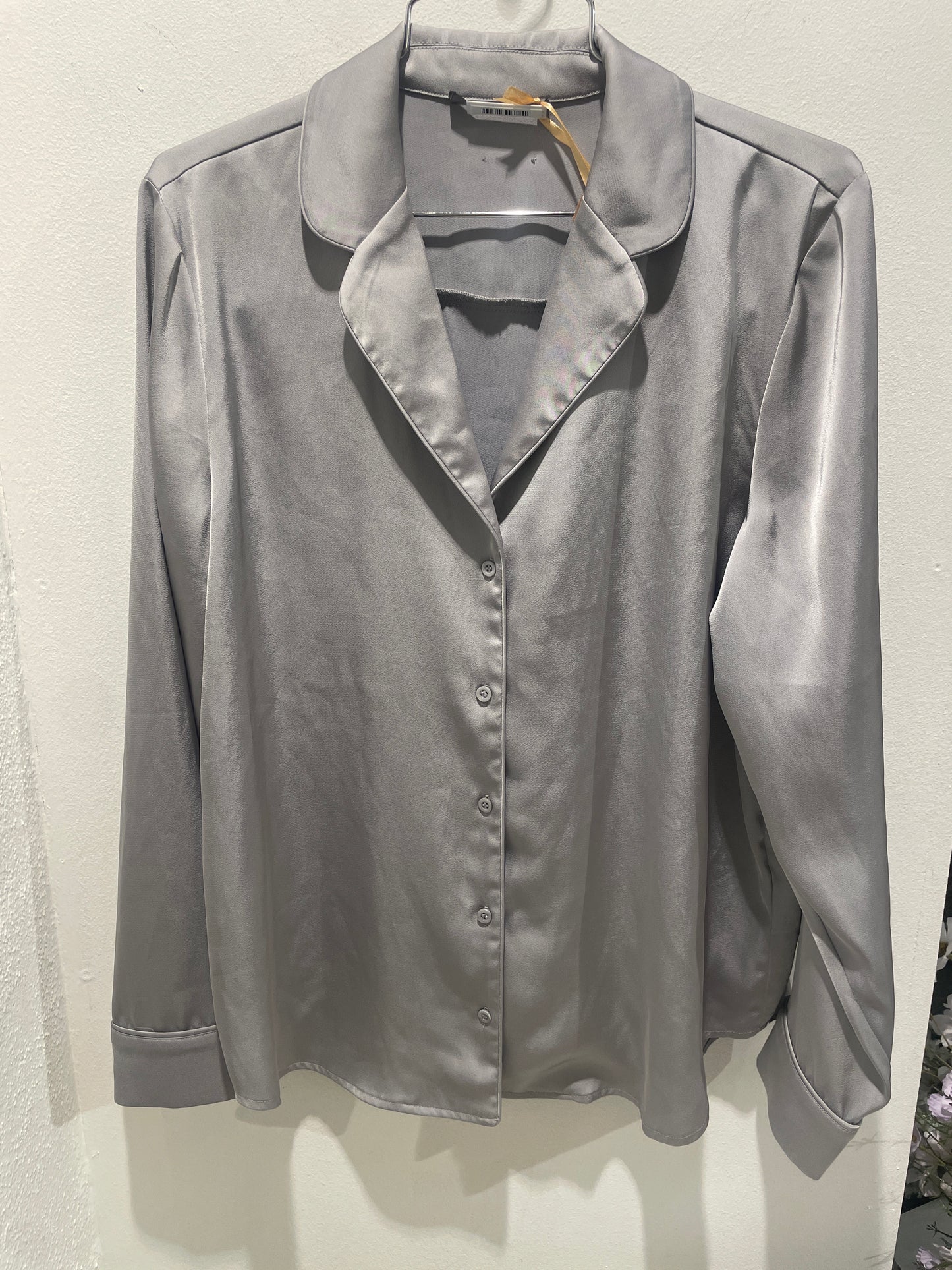 Bruuns Bazaar - grey satin shirt - EU36