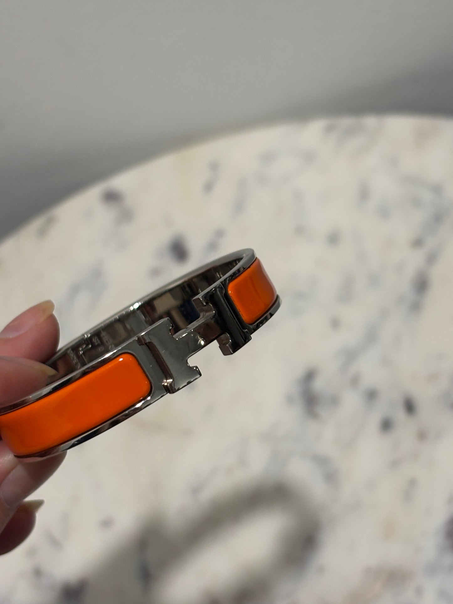 Hermés Clic H Bracelet - Orange & Silver - Size GM