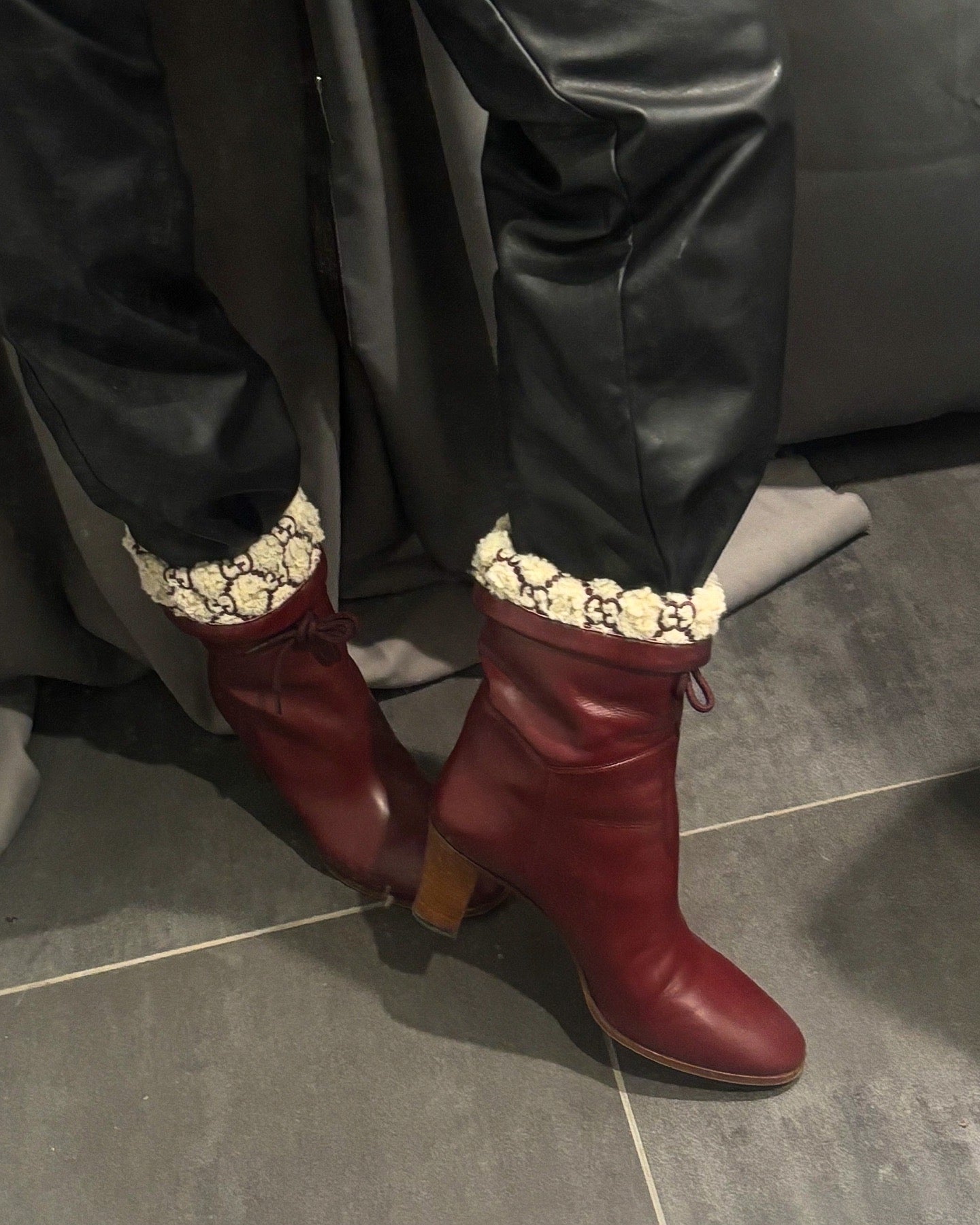 Gucci Boots – Bordeaux Leather & Faux Fur Monogram – EU 41