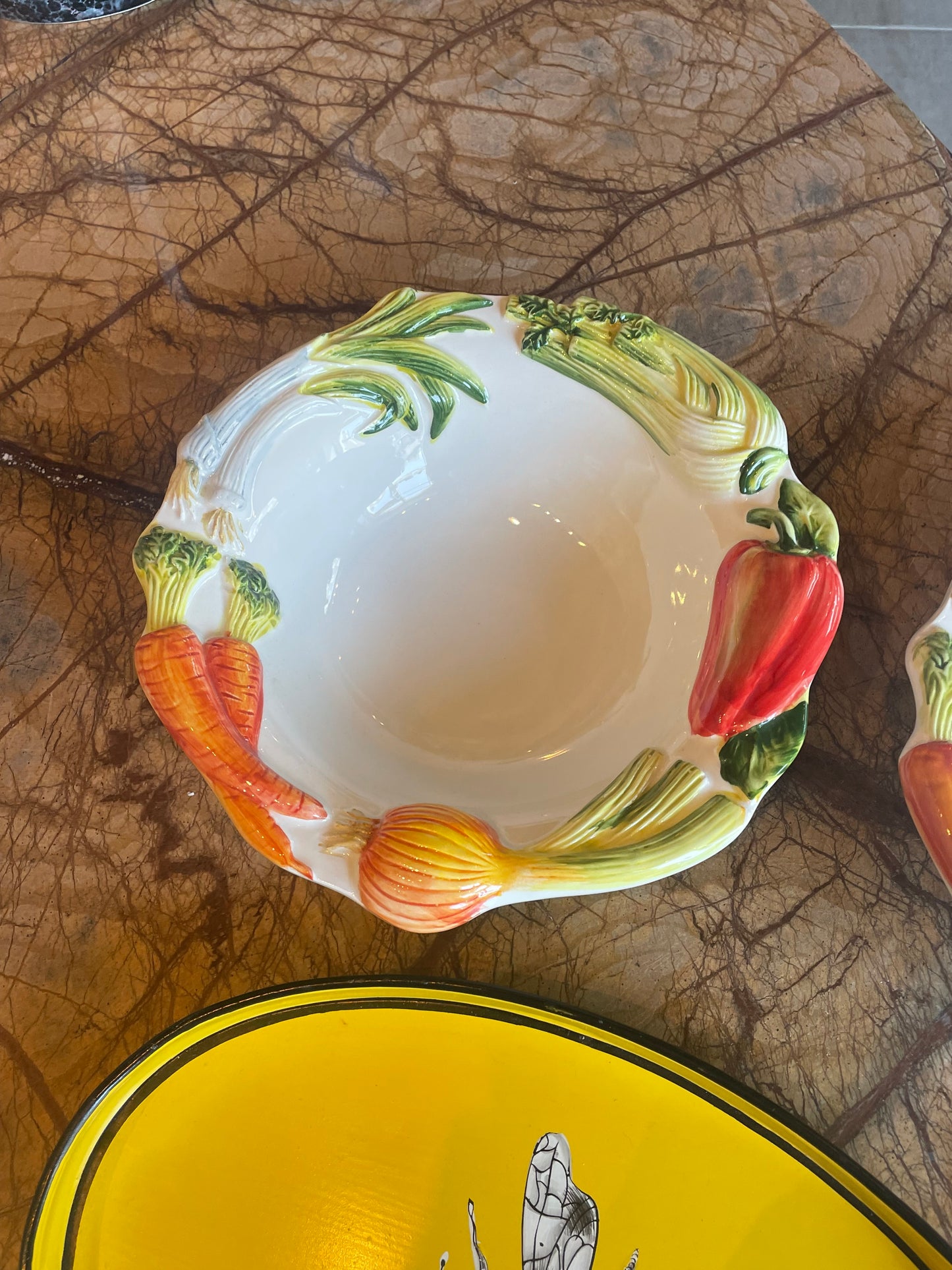 Stor grøntsagsskål - Italiensk porcelæn