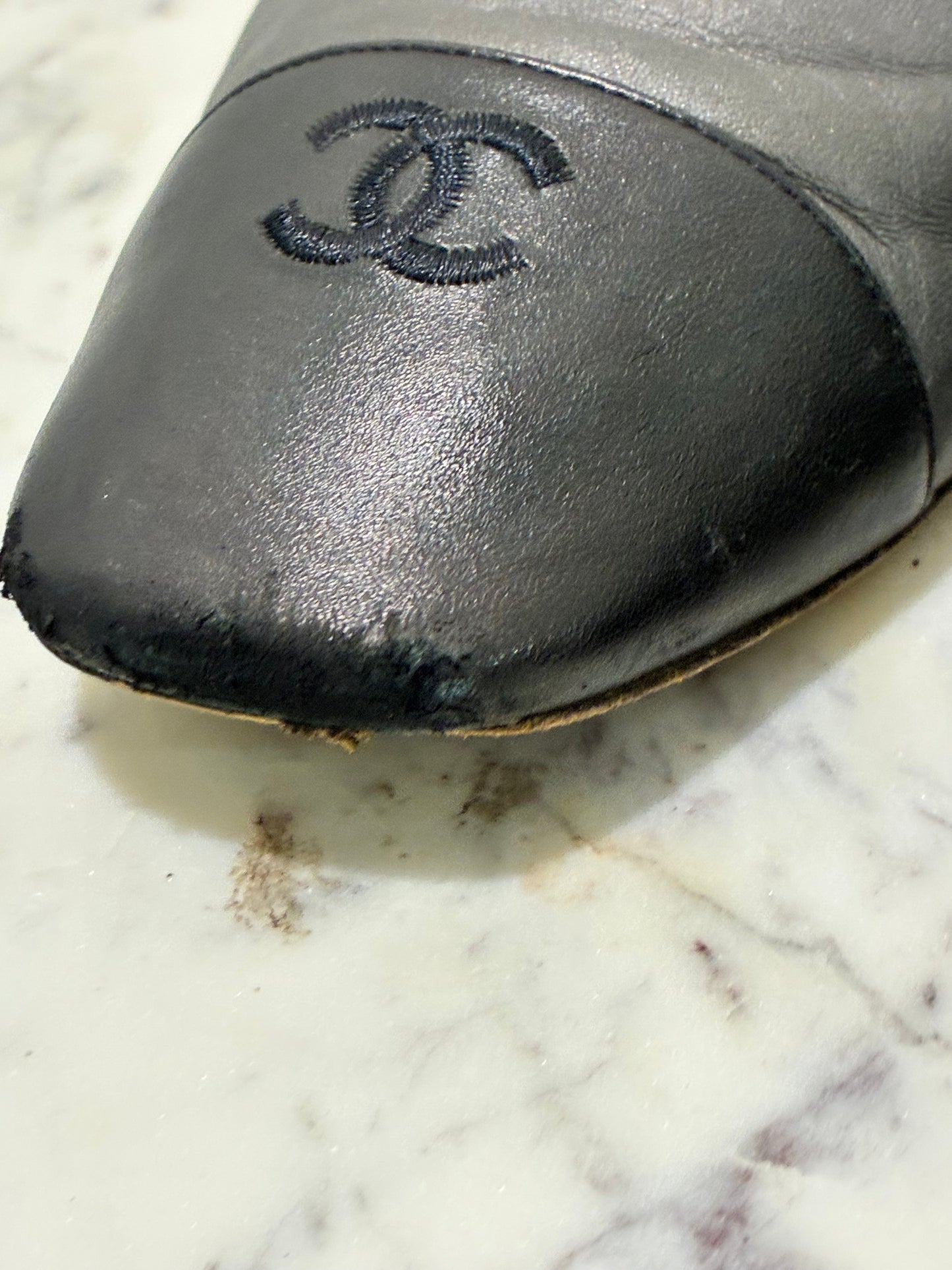 Chanel Mules – EU 39,5 C - Medinas Wardrobe