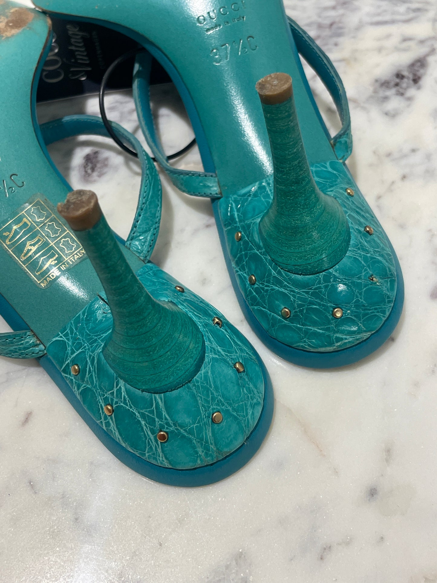 Gucci Turquoise Interlocking GG Studded Crocodile-Embossed Mule Sandals - 37,5 C