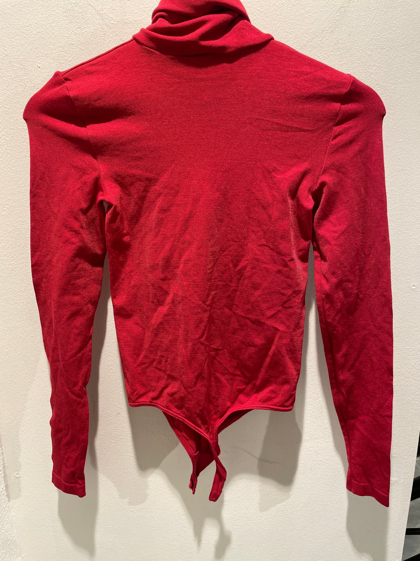 Wolford - Raspberry red shiny body - long sleeves - XS - Medina’s Wardrobe