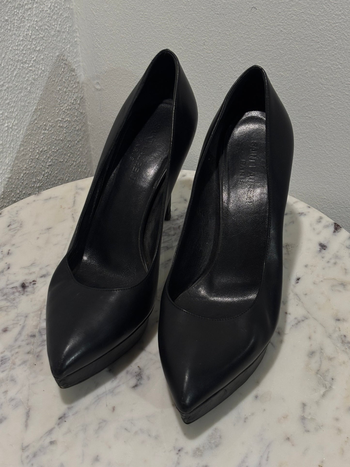 Saint Laurent - Janis platform pumps - 100 mm - 39  - Medinas Wardrobe