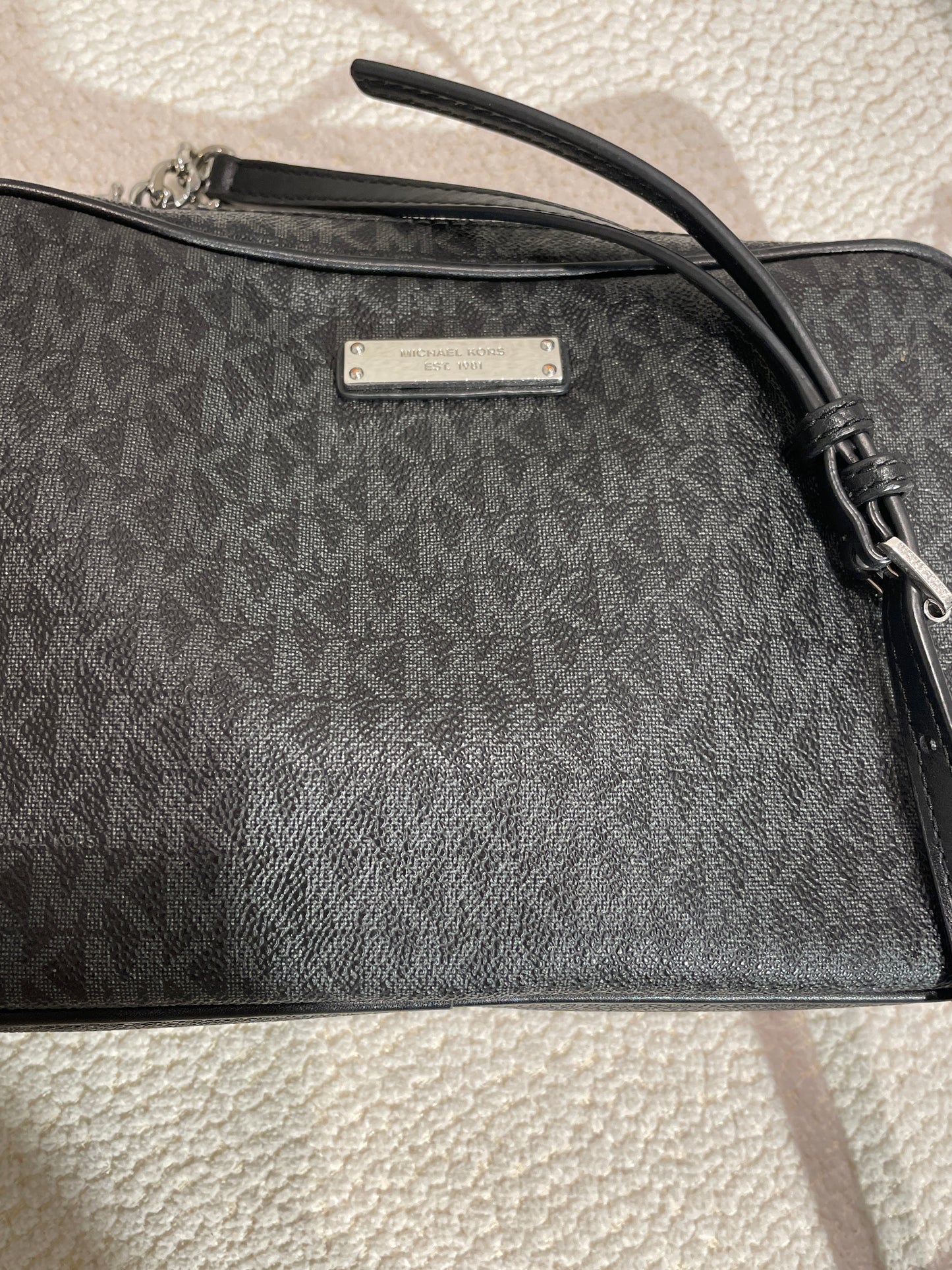 Michael Kors - Crossbody