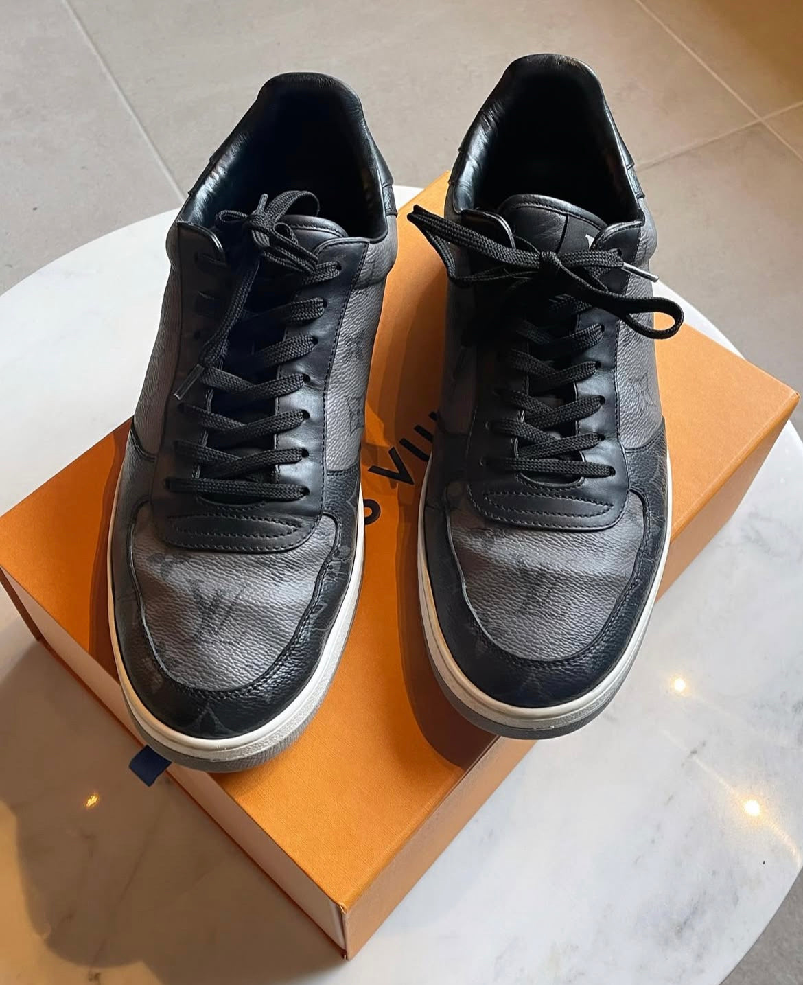 Louis Vuitton monogram sneaks - Herre - 43