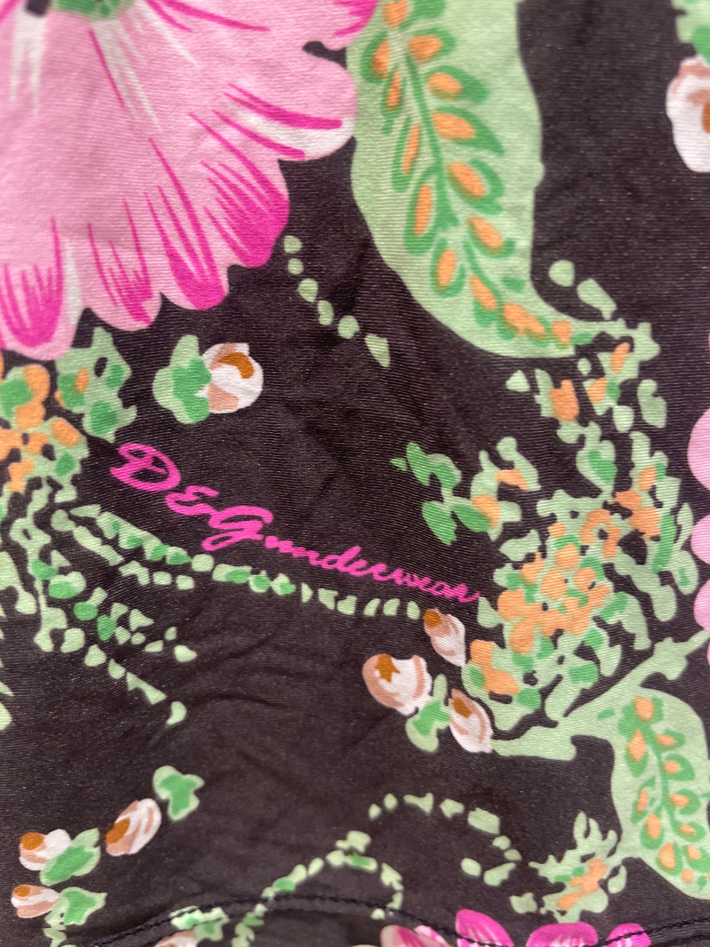 Dolce & Gabbana logo top w. flowers - XS/S
