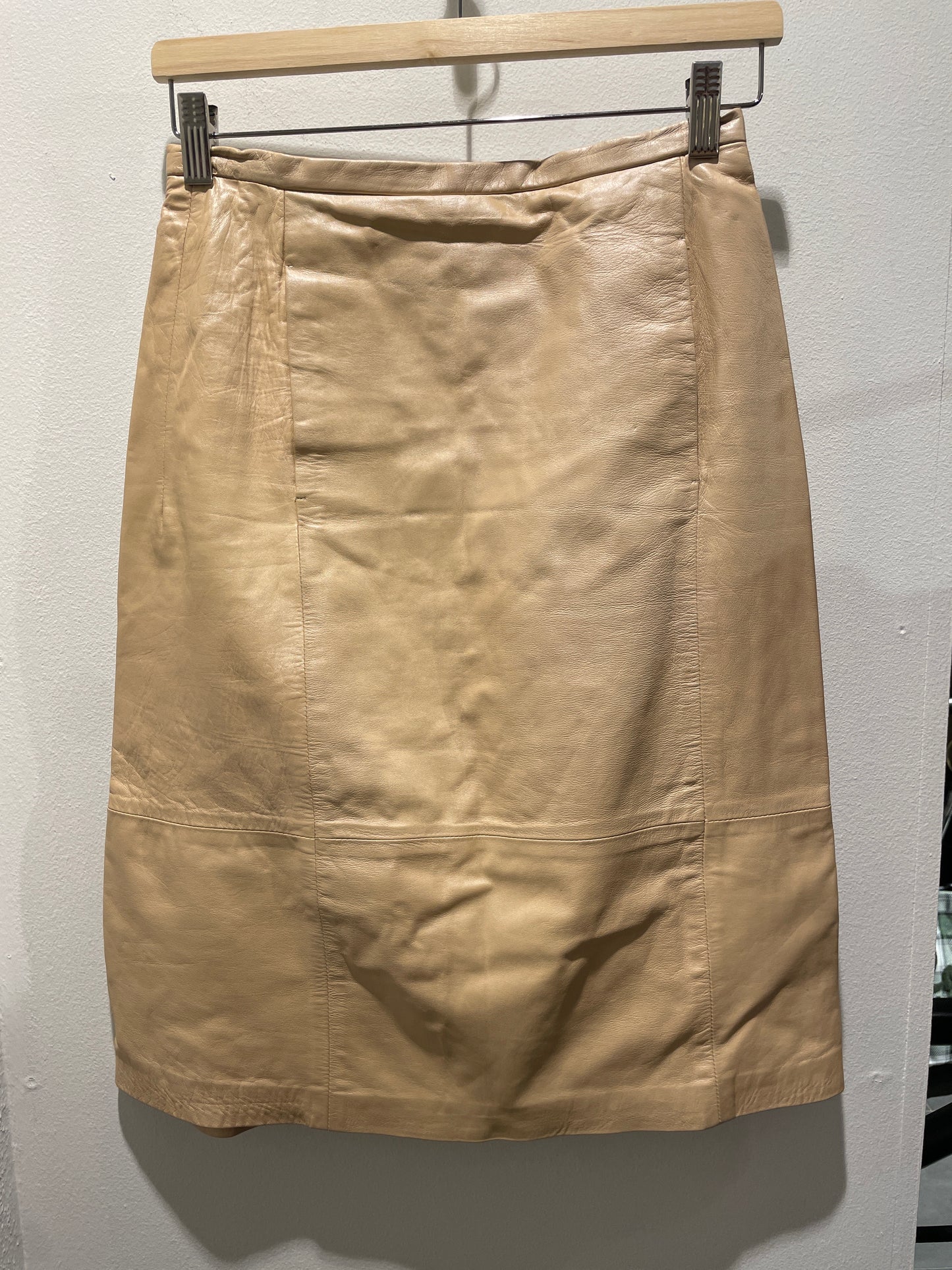 Cerruti Skirt – shiny lamb skin - S