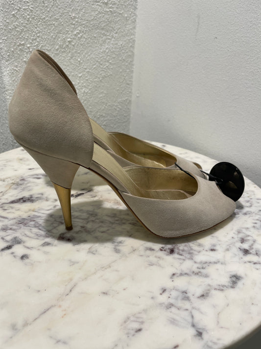 Vintage Miu Miu Beige Suede Peep-Toe Pumps with Gold Heels - 39