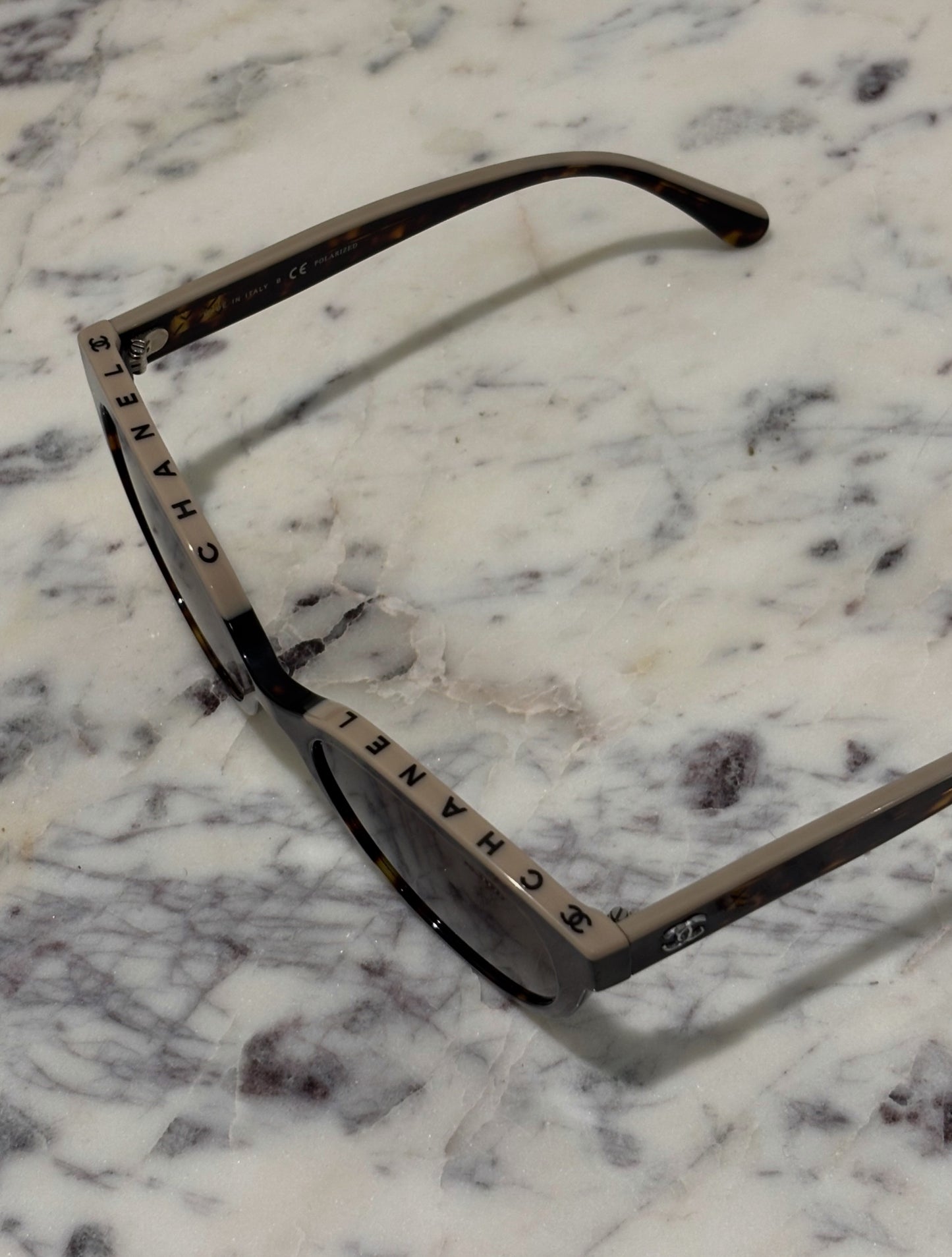 Chanel Sunglasses - Butterfly Model - Brown Tortoise