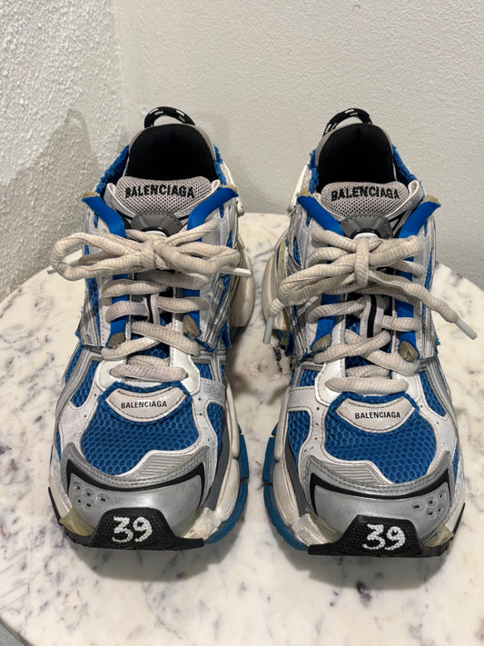 Balenciaga - Runner - white/blue/grey - EU39 - Medinas Wardrobe