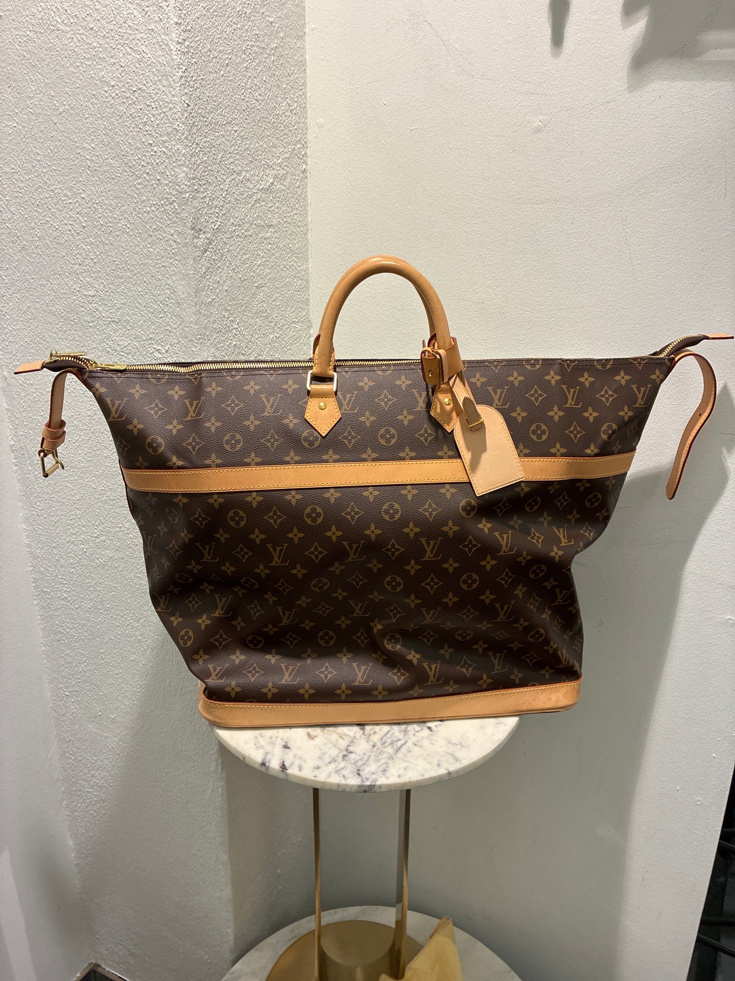 Louis Vuitton Cruiser Bag – Exclusive travel bag in Monogram canvas