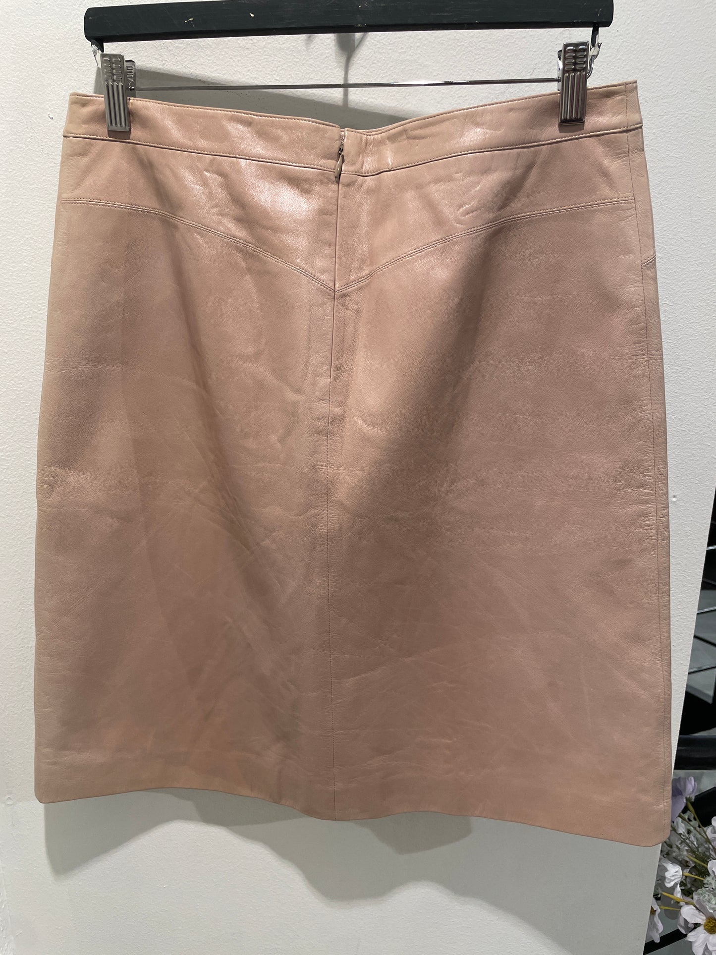 Chanel Skirt – Lambskin Leather in Pearl Rose - EU 40