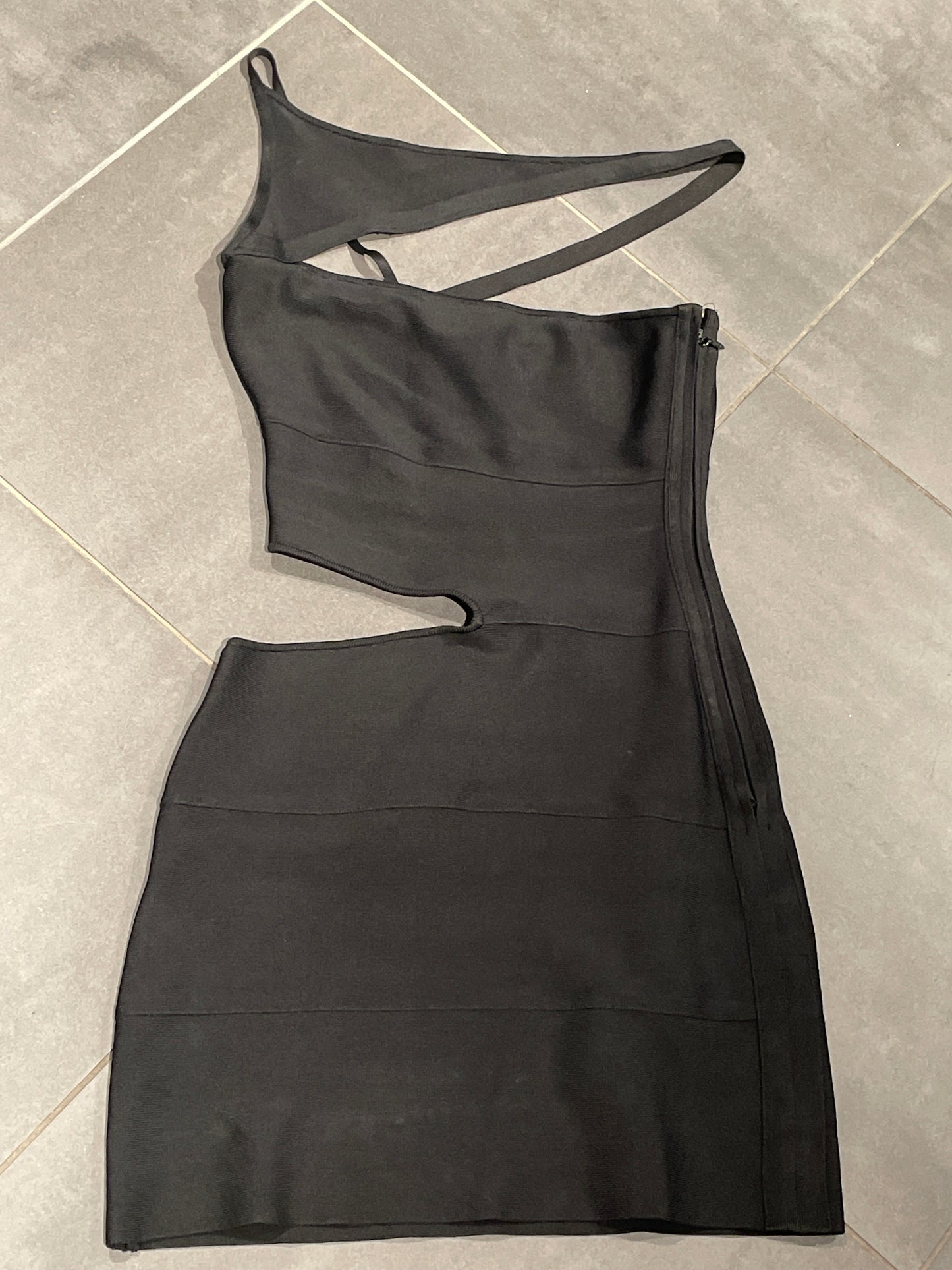 Herve Leger - Black Dress - M - Medinas Wardrobe