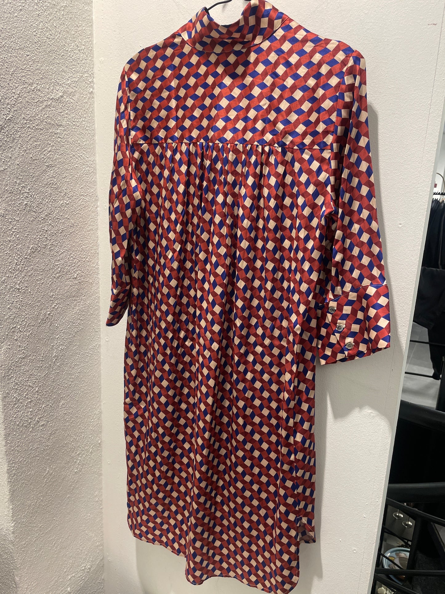 Dea Kudibal — Kamille Silk Dress in Geometric Print - Size EU S