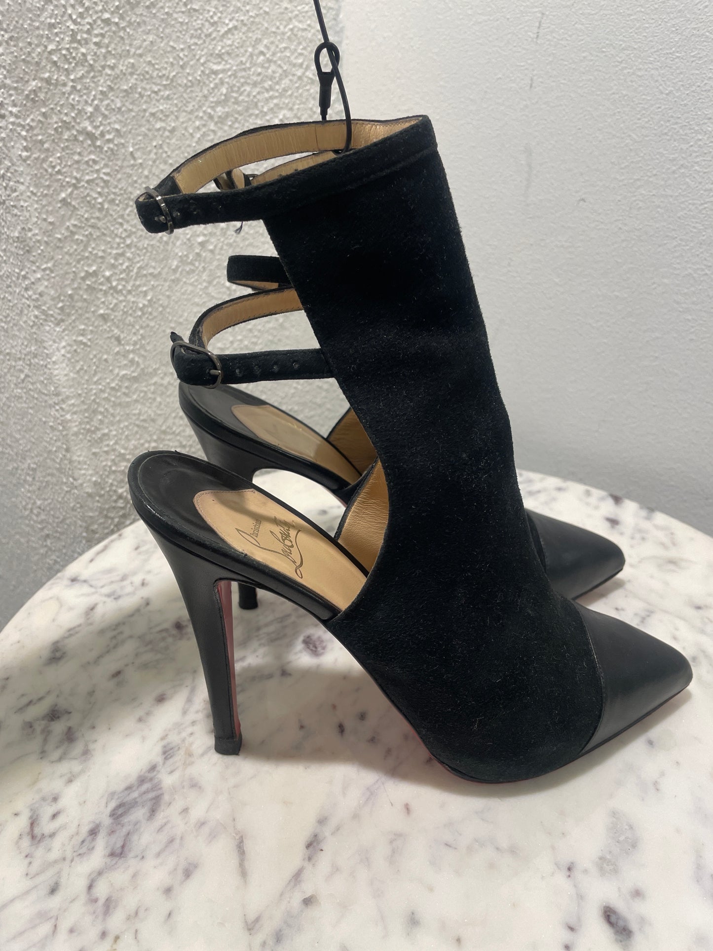 Christian Louboutin "Gortika" Spiked Calfskin & Suede Ankle-Strap Sandals – 36,5