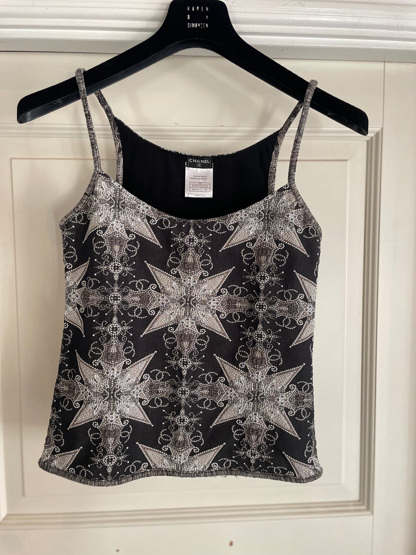 Chanel Eksklusiv Top - Håndbroderet - Sort & sølv
