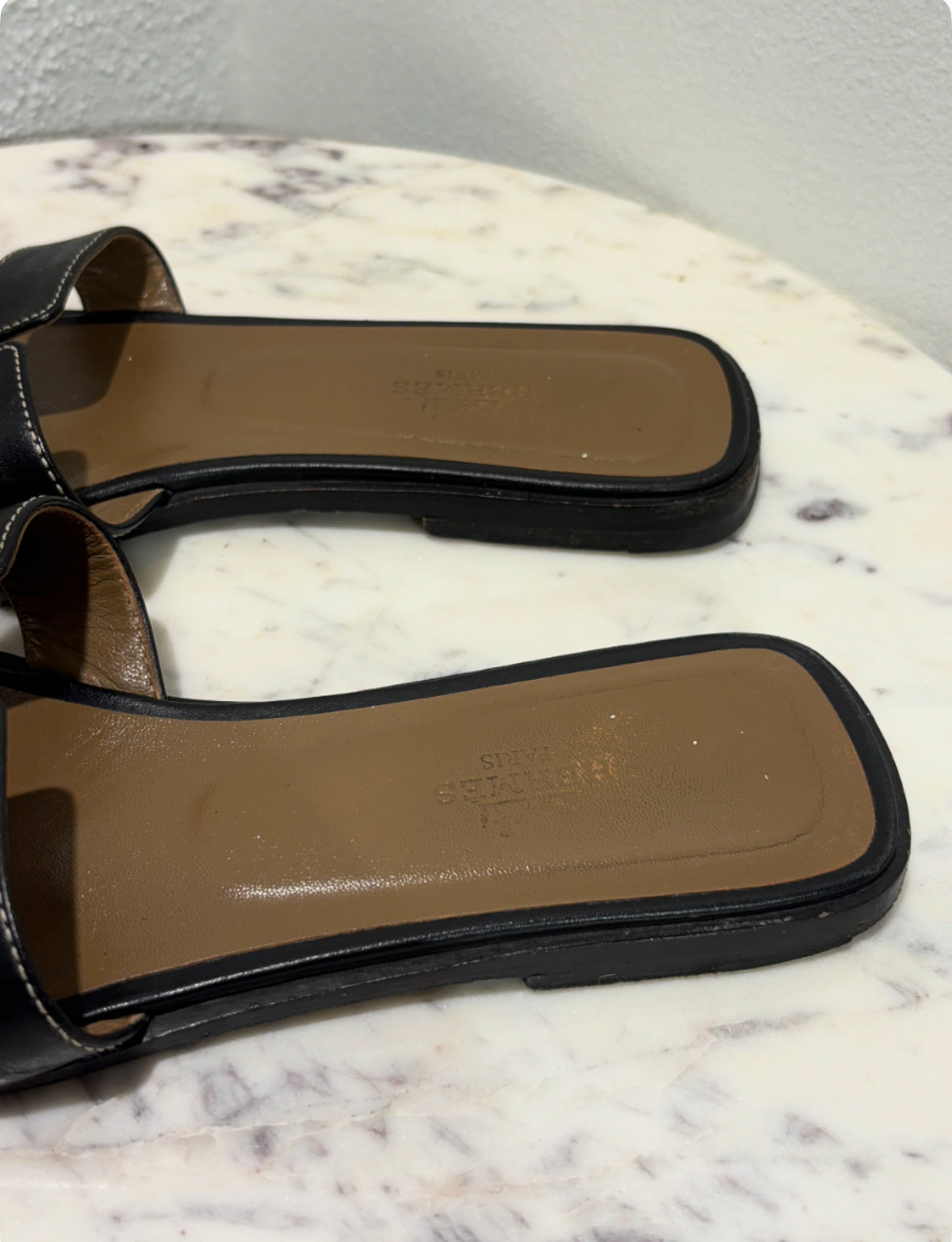Hermés Oran Sandals – Black Leather – EU 38.5 (38)