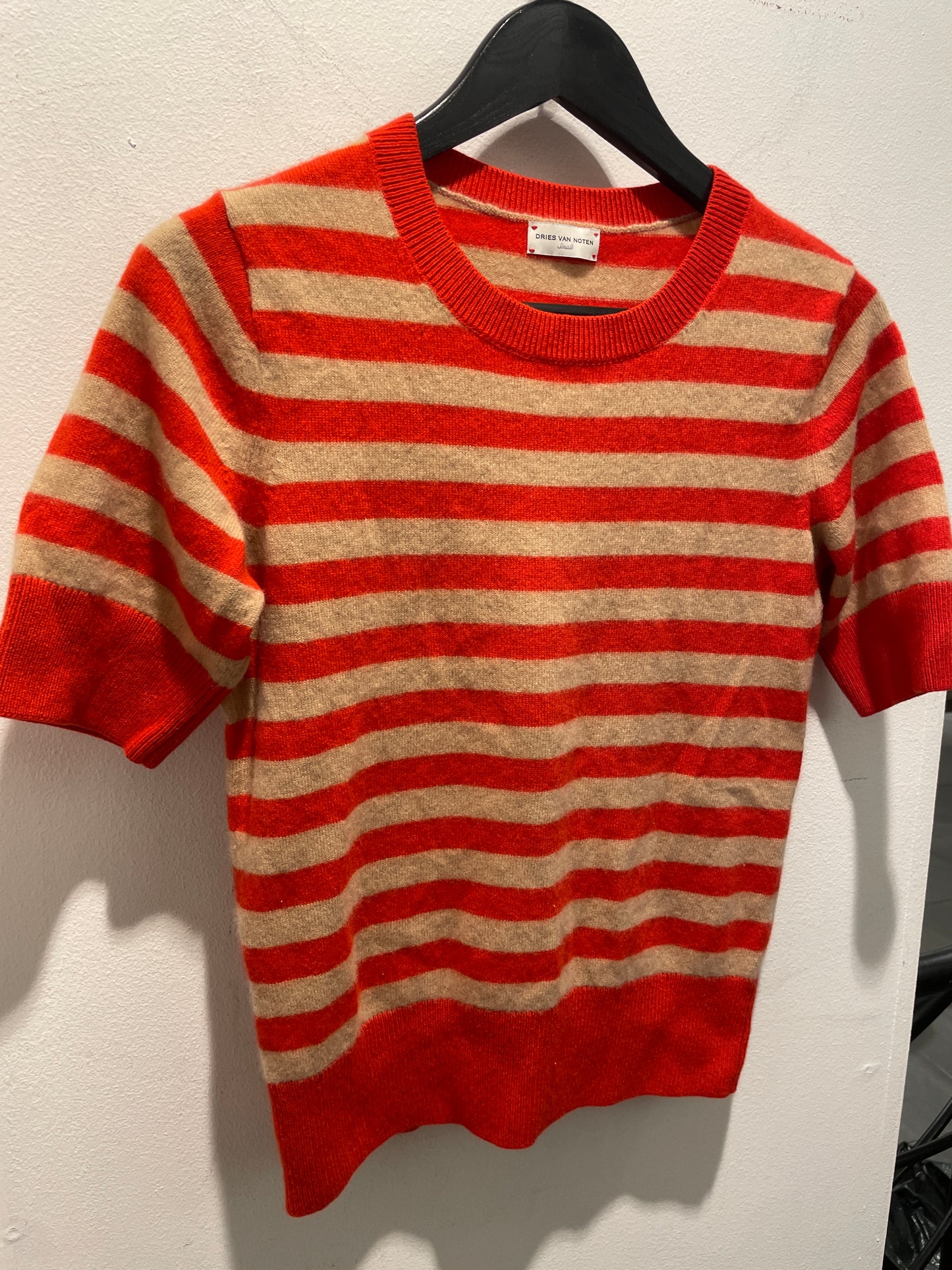 Dries Van Noten — Short-Sleeved Knit in Pure Cashmere - S
