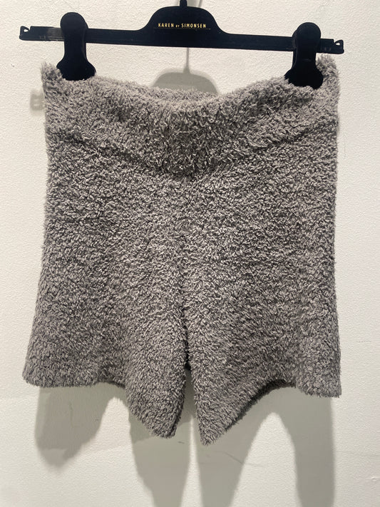 Skims - Shorts - Soft fleece - S/M - Medinas Wardrobe