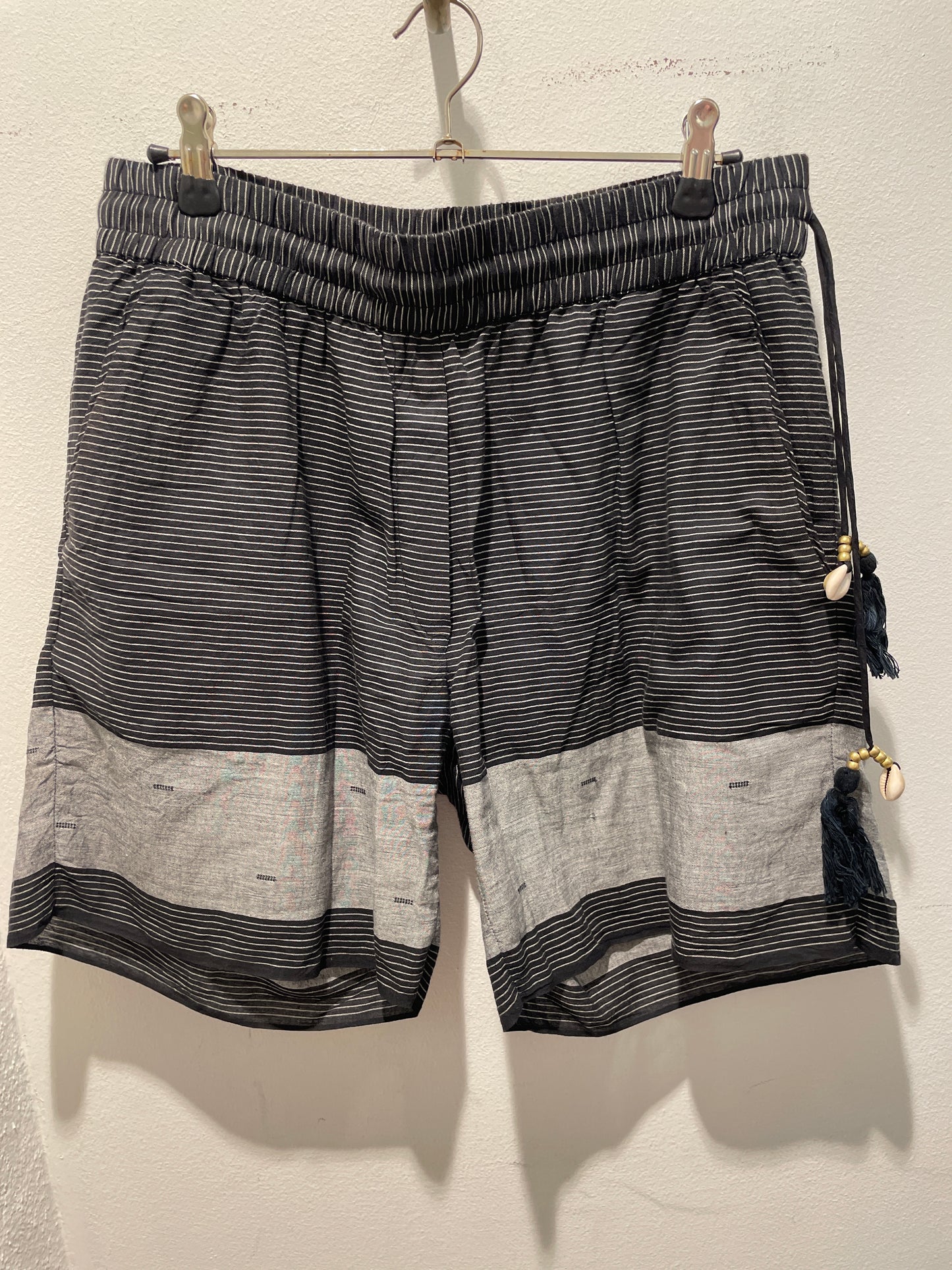 Day - Patterned Shorts with Tassel Details - S