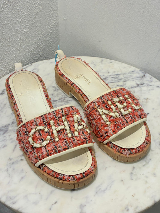Chanel Tweed Mules – Pink with Chain Logo text – EU 40