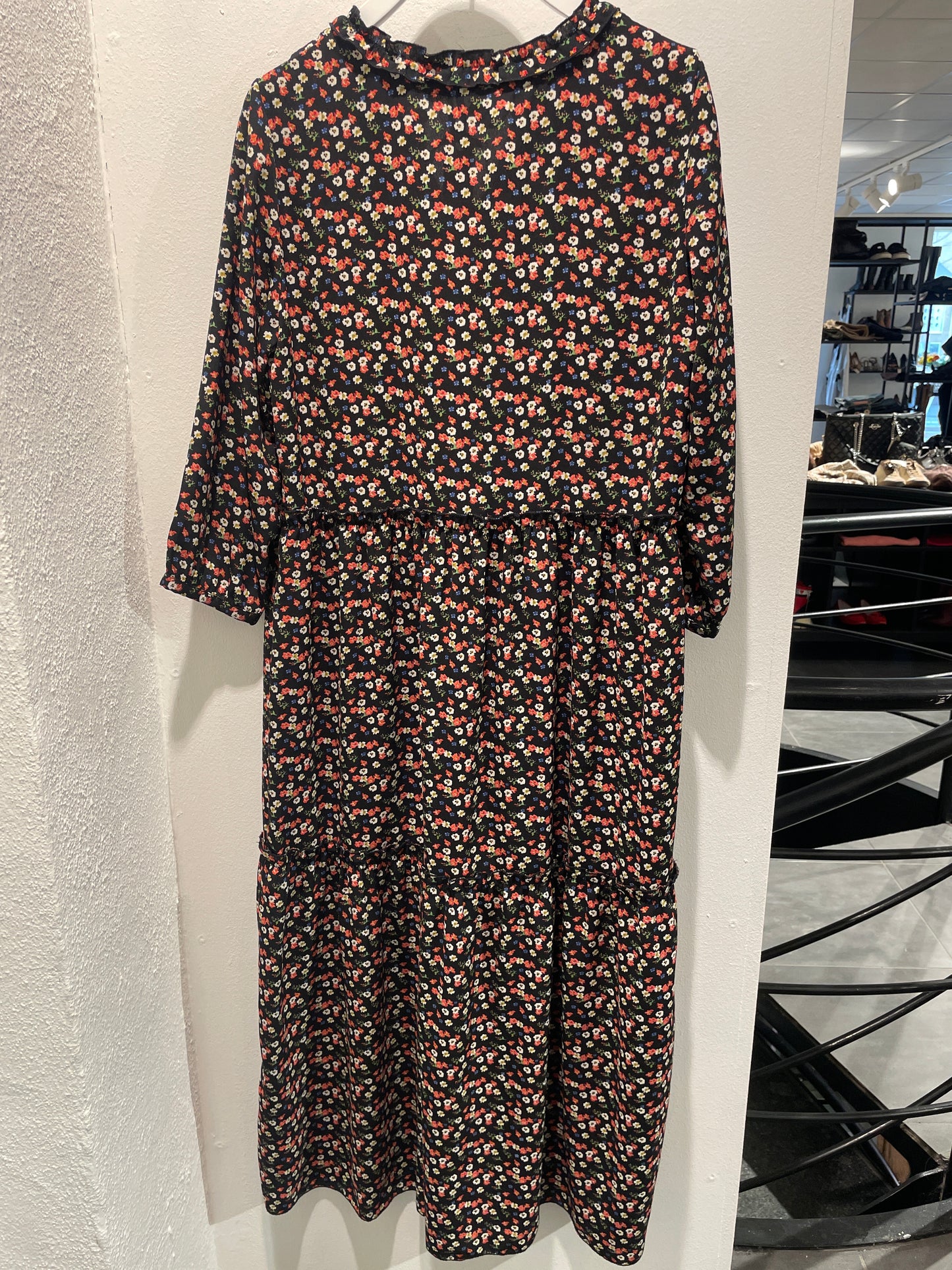 Pigalle - dress with flowers - EU34