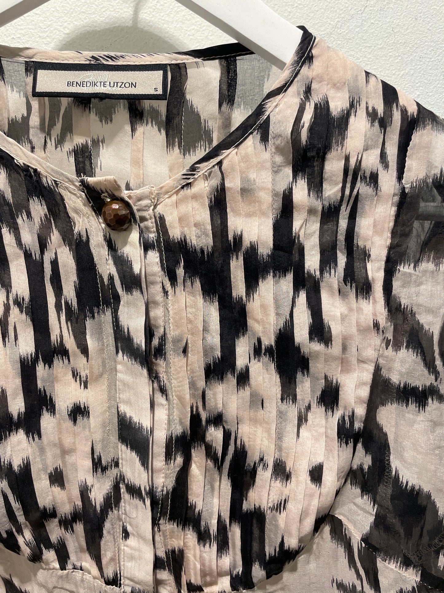 Benedikte Utzon – Exclusive Silk Blouse - S