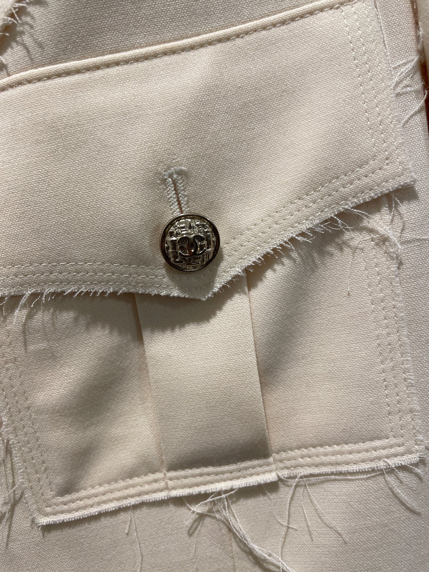 Chanel Jacket – Wool & Frayed Edges in Ecru - EU 36