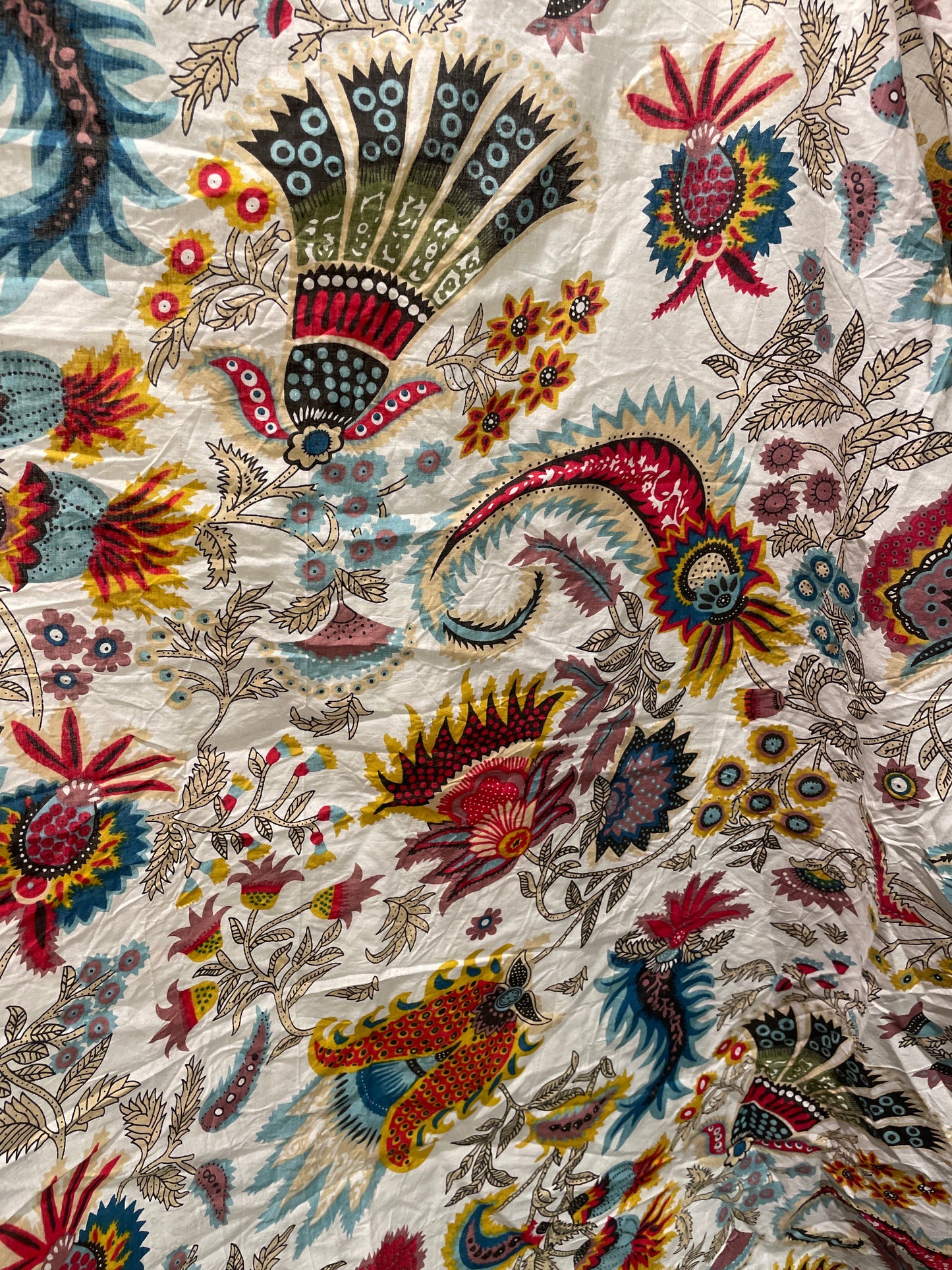 Shangri-la - Mauritius Scarf - 174 x 108 cm. - Medinas Wardrobe