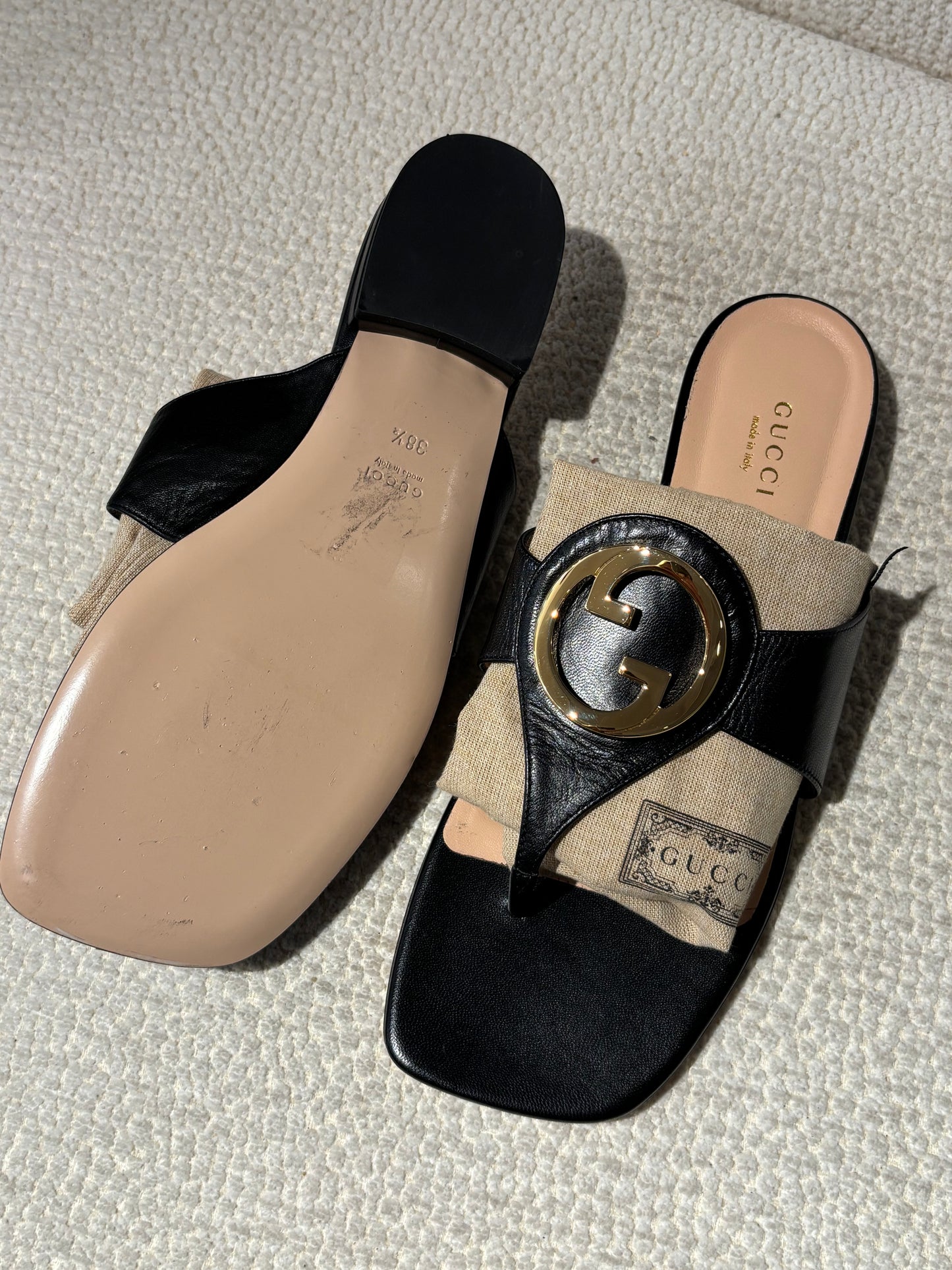 Gucci Blondie Sandals – Black Leather with Gold Logo – EU 38.5