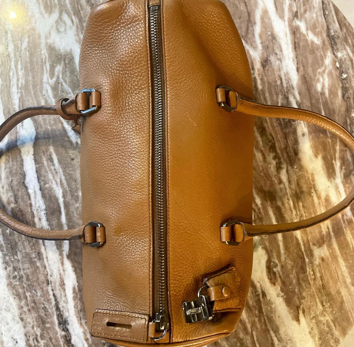 Prada taske