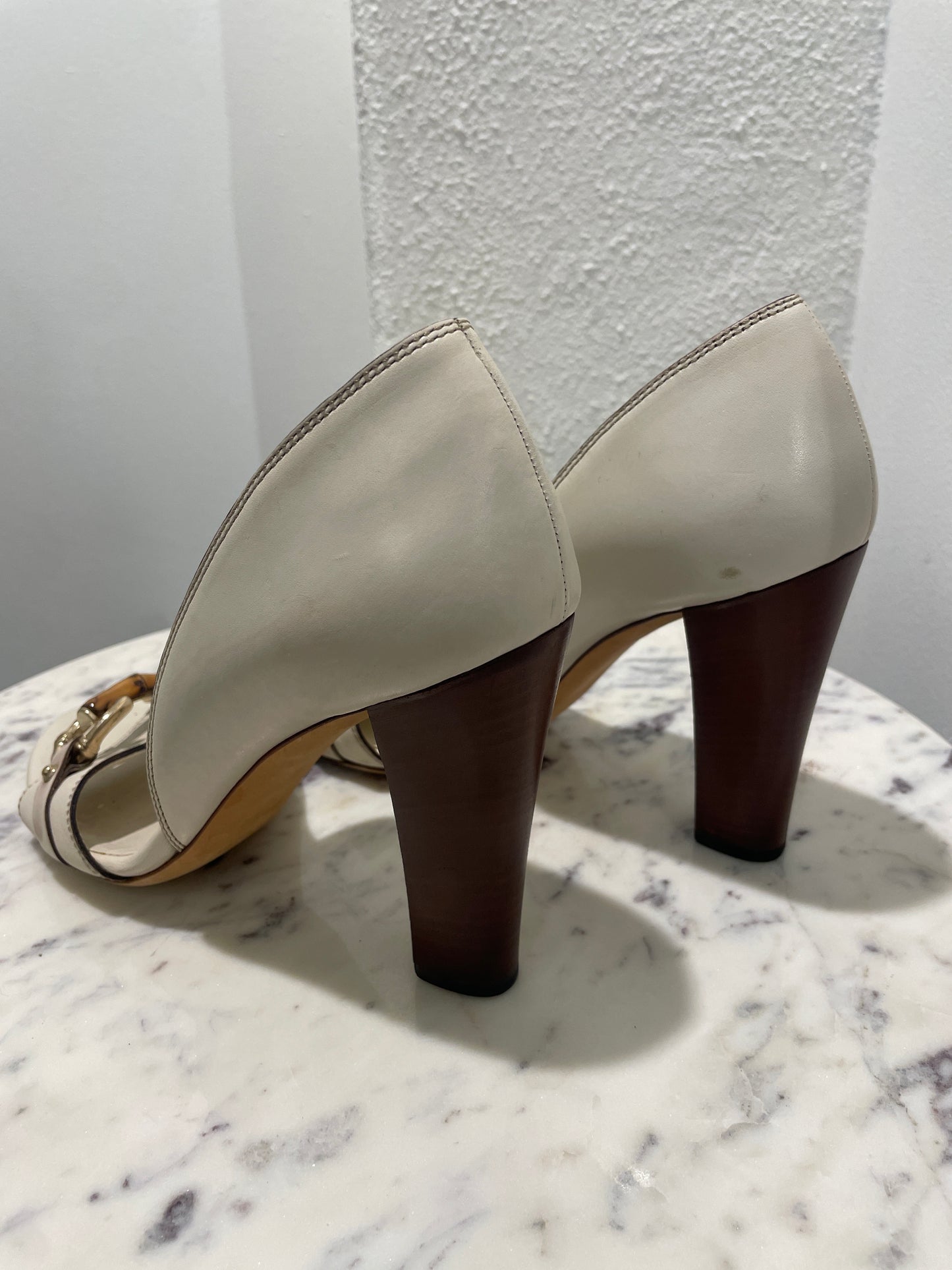 Gucci Ivory Horsebit Bamboo Leather Heels - 38,5 C